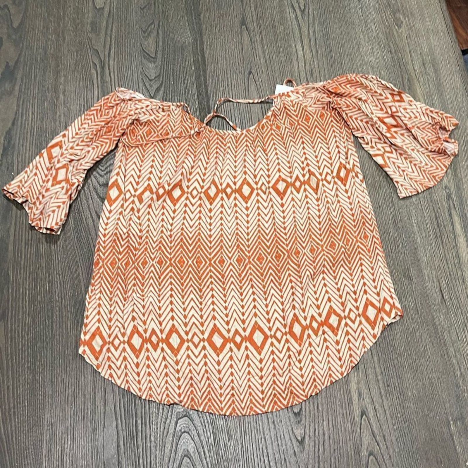 Vintage NWT Chaser Off Shoulder Scarf Print Top White Orange Size M Size M / US 6-8 / IT 42-44 - 1 Thumbnail