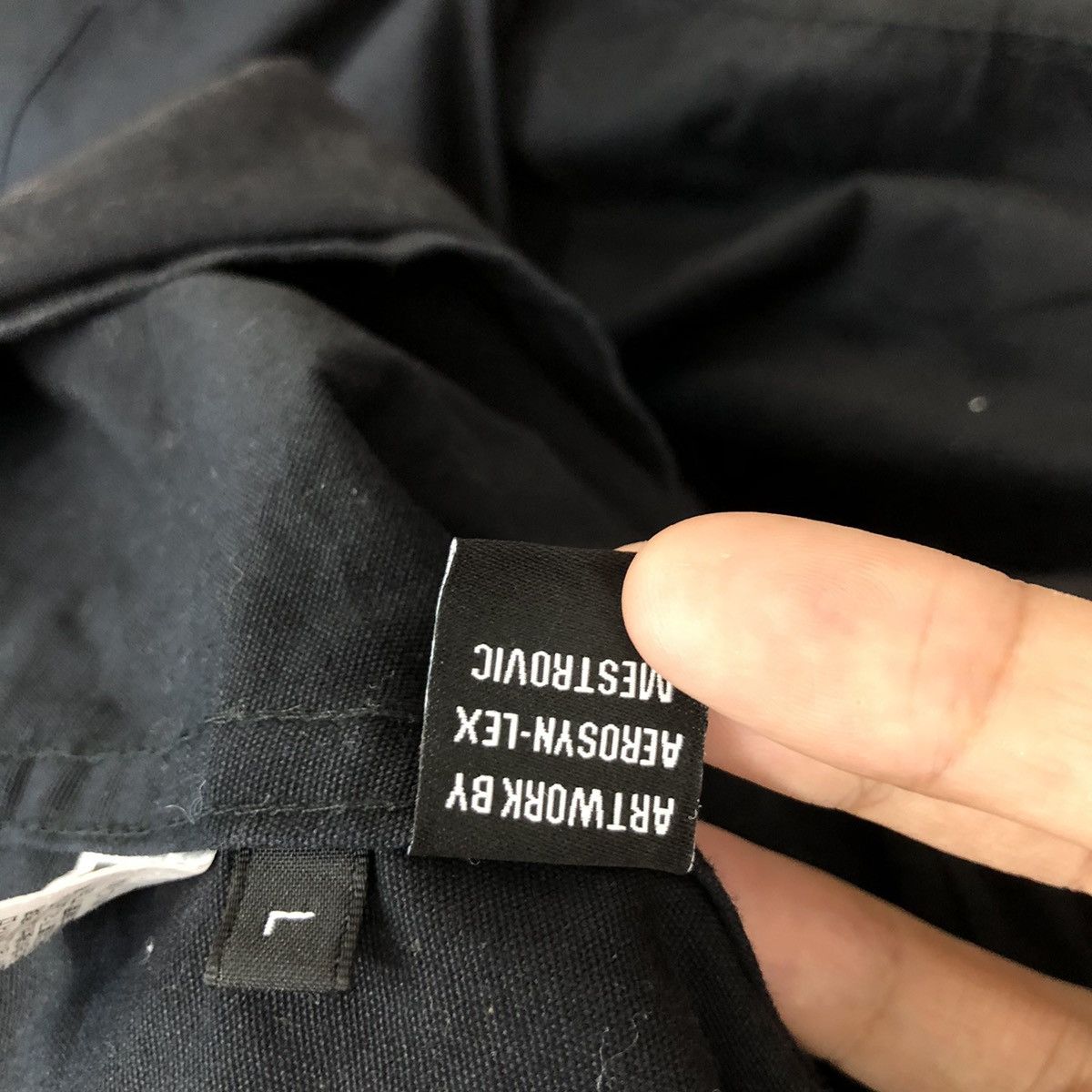 GU Artwork By AEROSYN-LEX MESTROVIC Jacket Parka Size US L / EU 52-54 / 3 - 7 Thumbnail
