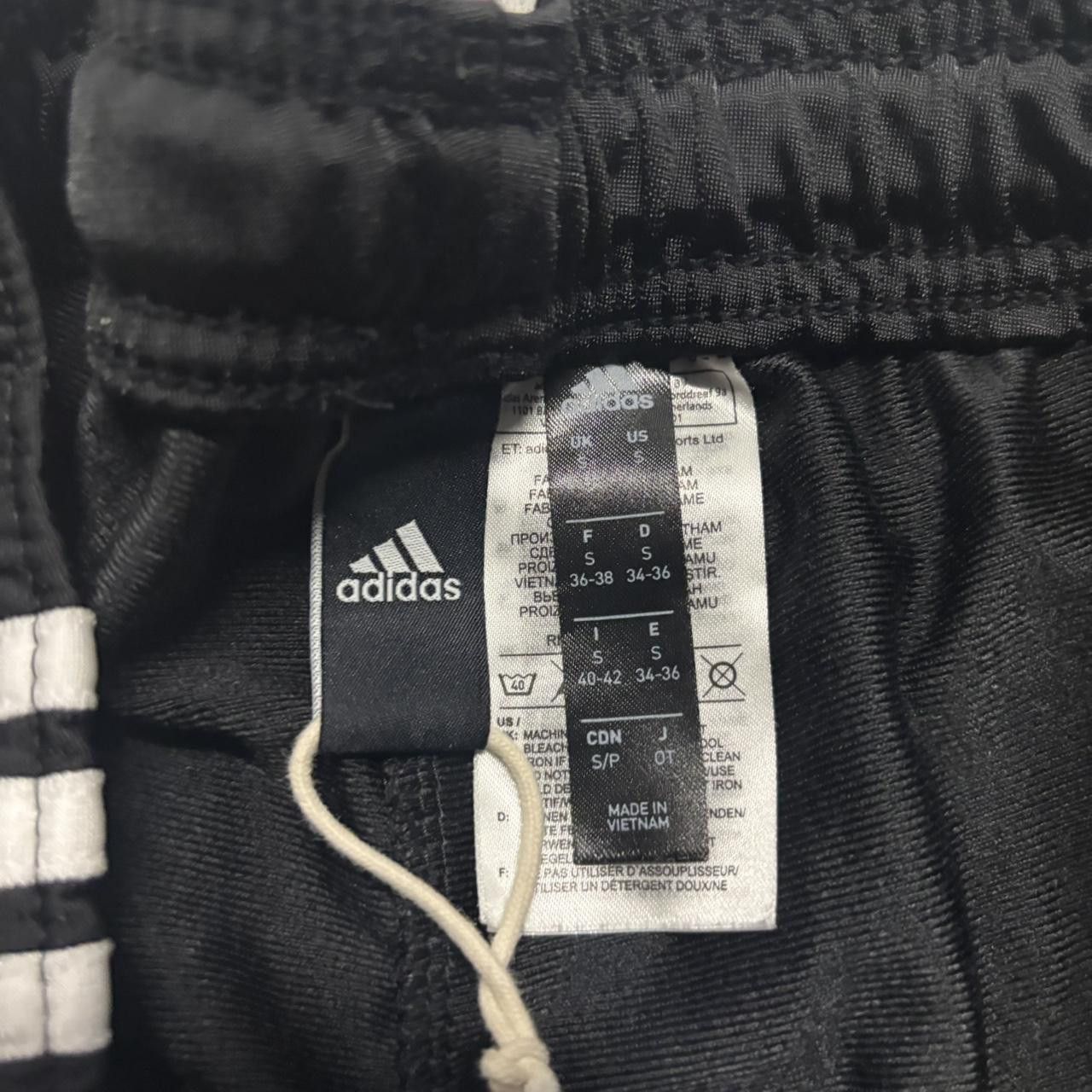Adidas × Vintage Crazy Vintage Y2K/2000s Black Adidas Striped Streetwear Essential Track Pants! Size US 30 / EU 46 - 5 Thumbnail