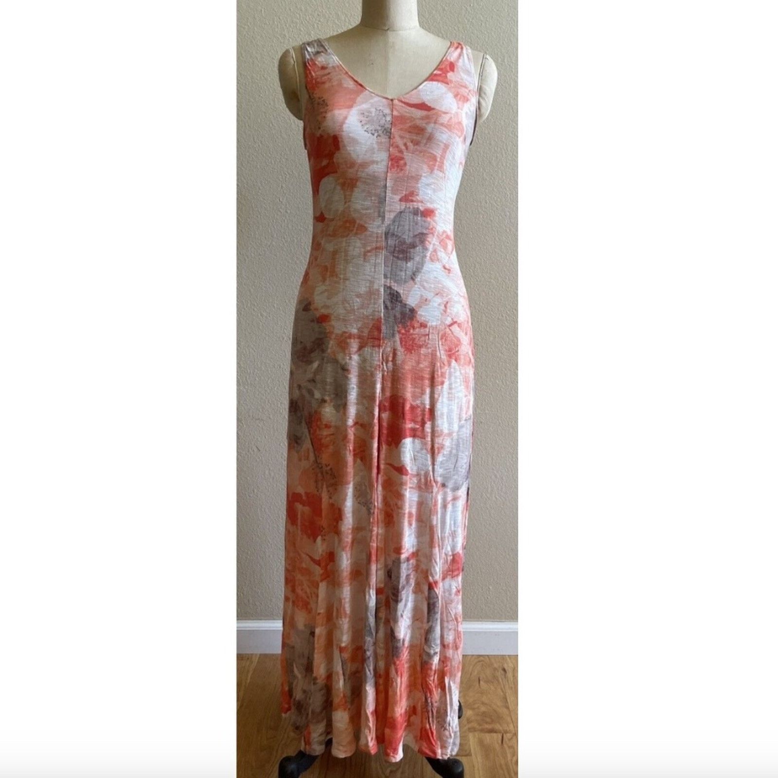Tommy Bahama NWT Tommy Bahama Women's Floral Rayon Dress - Small Petite Size S / US 4 / IT 40 - 1 Thumbnail