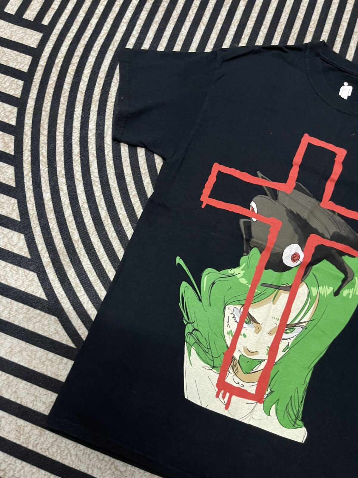 Billie Eilish 2000s BILLIE EILISH CROSS DESIGN RARE SHIRT Size US M / EU 48-50 / 2 - 3 Thumbnail