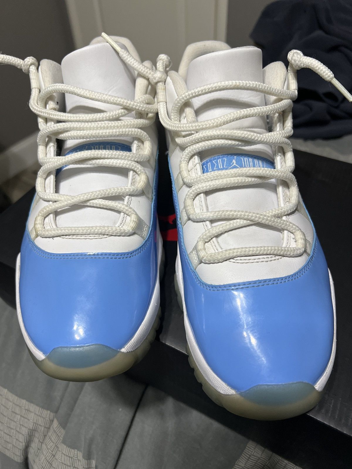 Nike Air Jordan 11 Retro Low Carolina Colorway Size US 11 / EU 44 - 3 Thumbnail