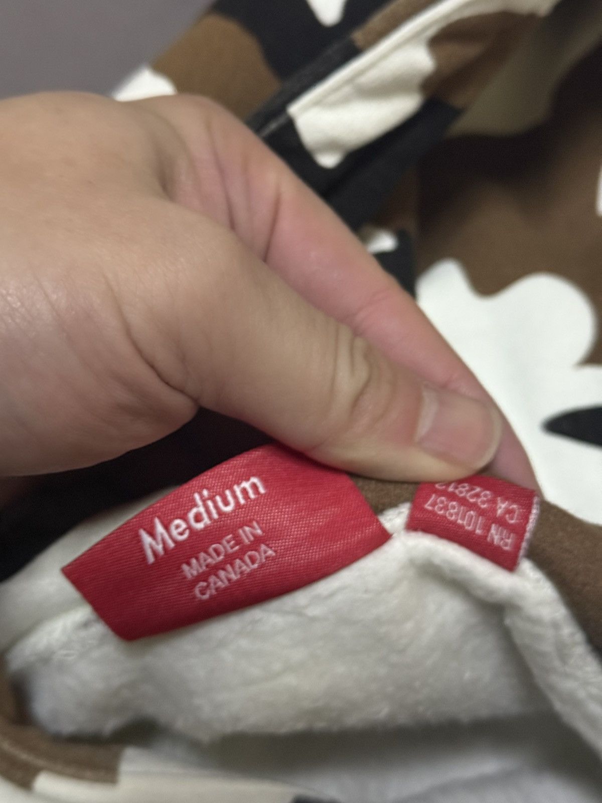 Supreme Supreme fw16 cow camo box logo hood Size US M / EU 48-50 / 2 - 11 Thumbnail