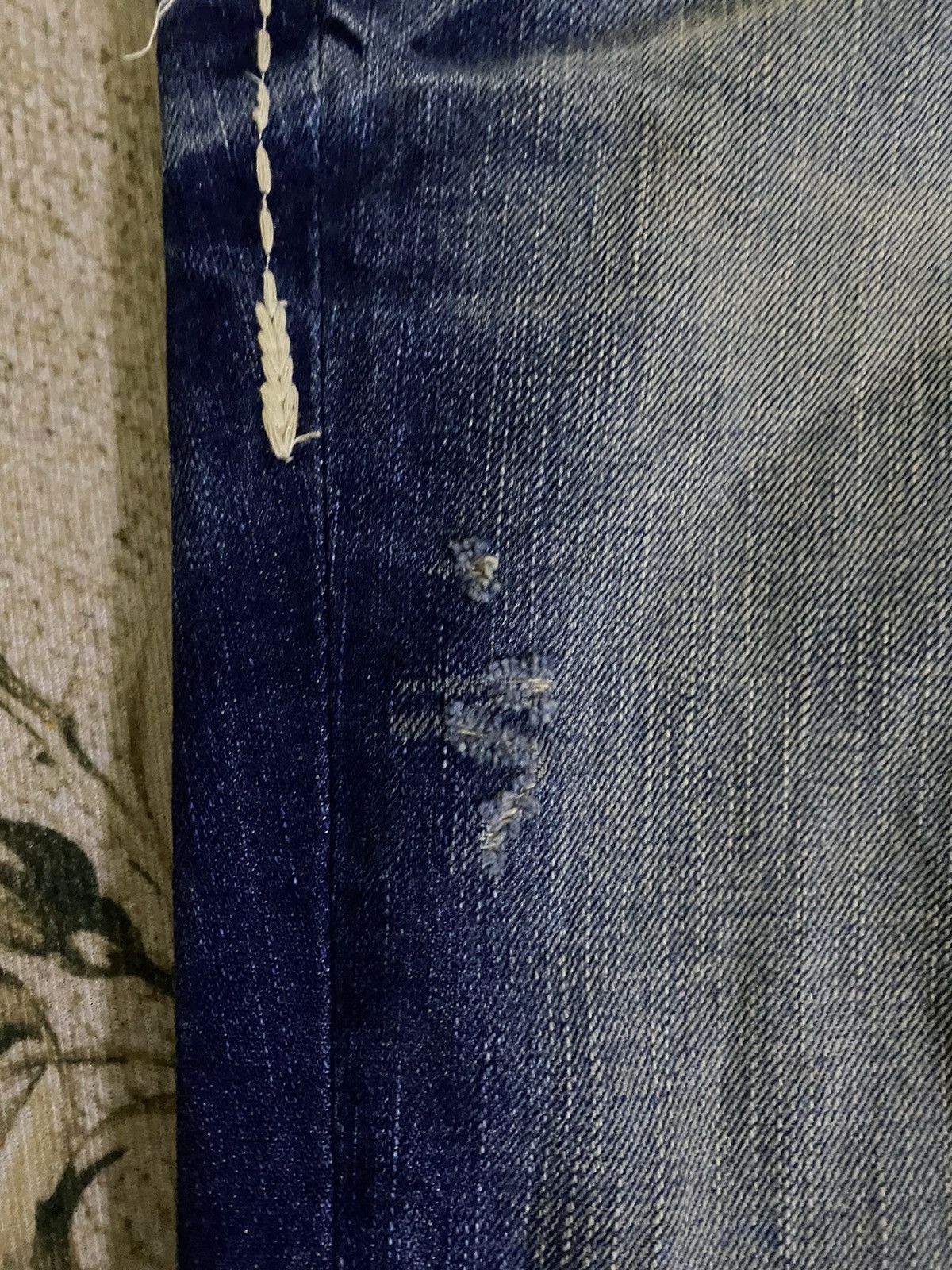 If Six Was Nine Vintage Yoshitomo Nara Lolita Distressed Denim Size US 32 / EU 48 - 9 Thumbnail