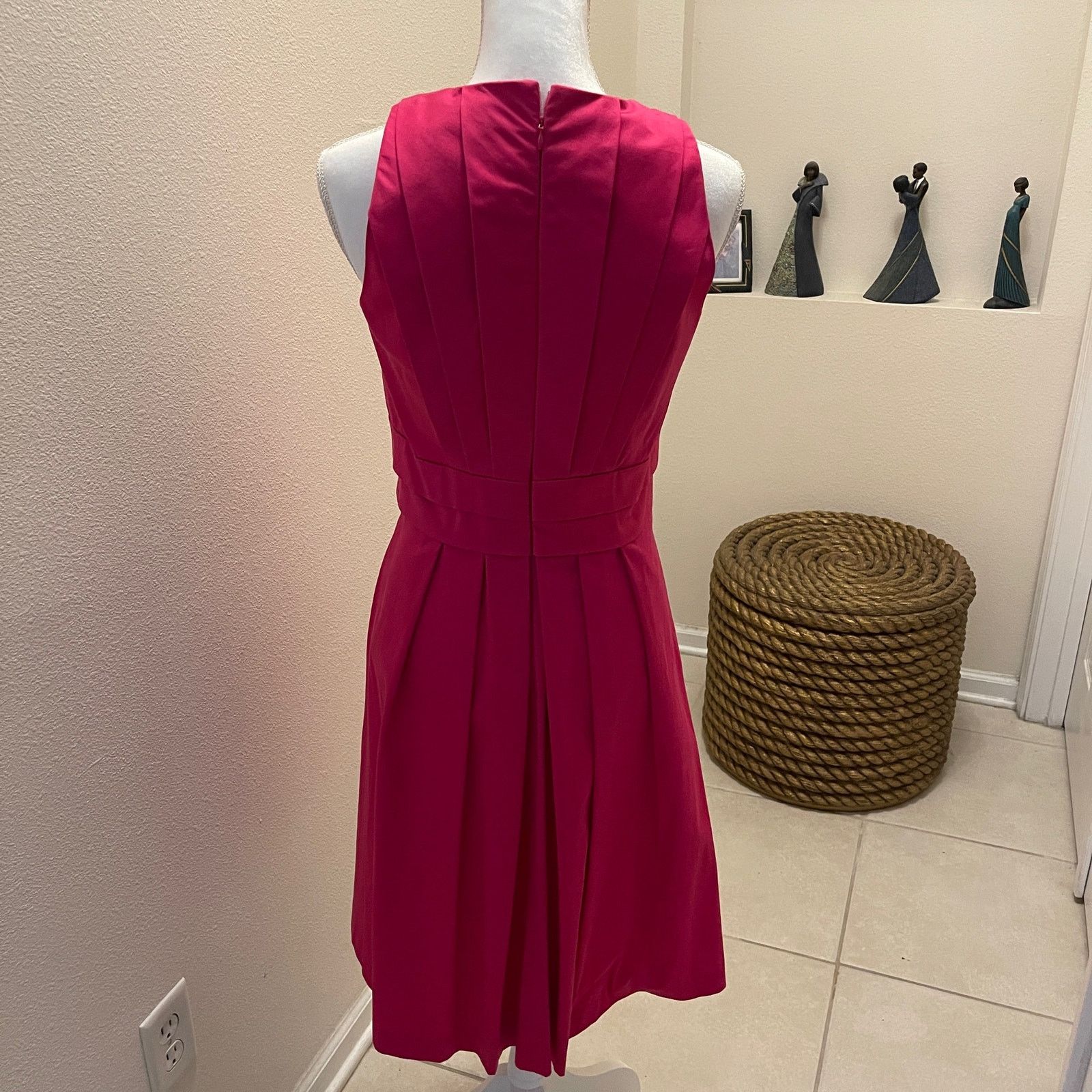 Calvin Klein Calvin Klein Pink sleeveless Dress Size 8 Pleated Bottom Size M / US 6-8 / IT 42-44 - 3 Thumbnail