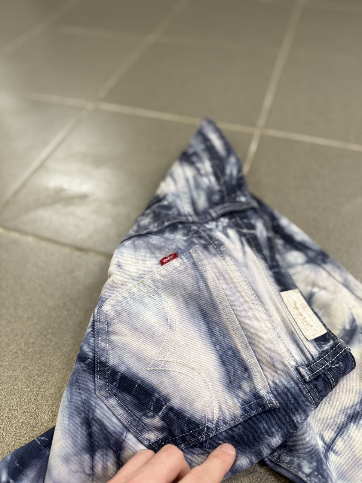 Levi's Custom bleached Levi’s 505 jeans Custom y2k streetwear Size 28" / US 6 / IT 42 - 6 Thumbnail