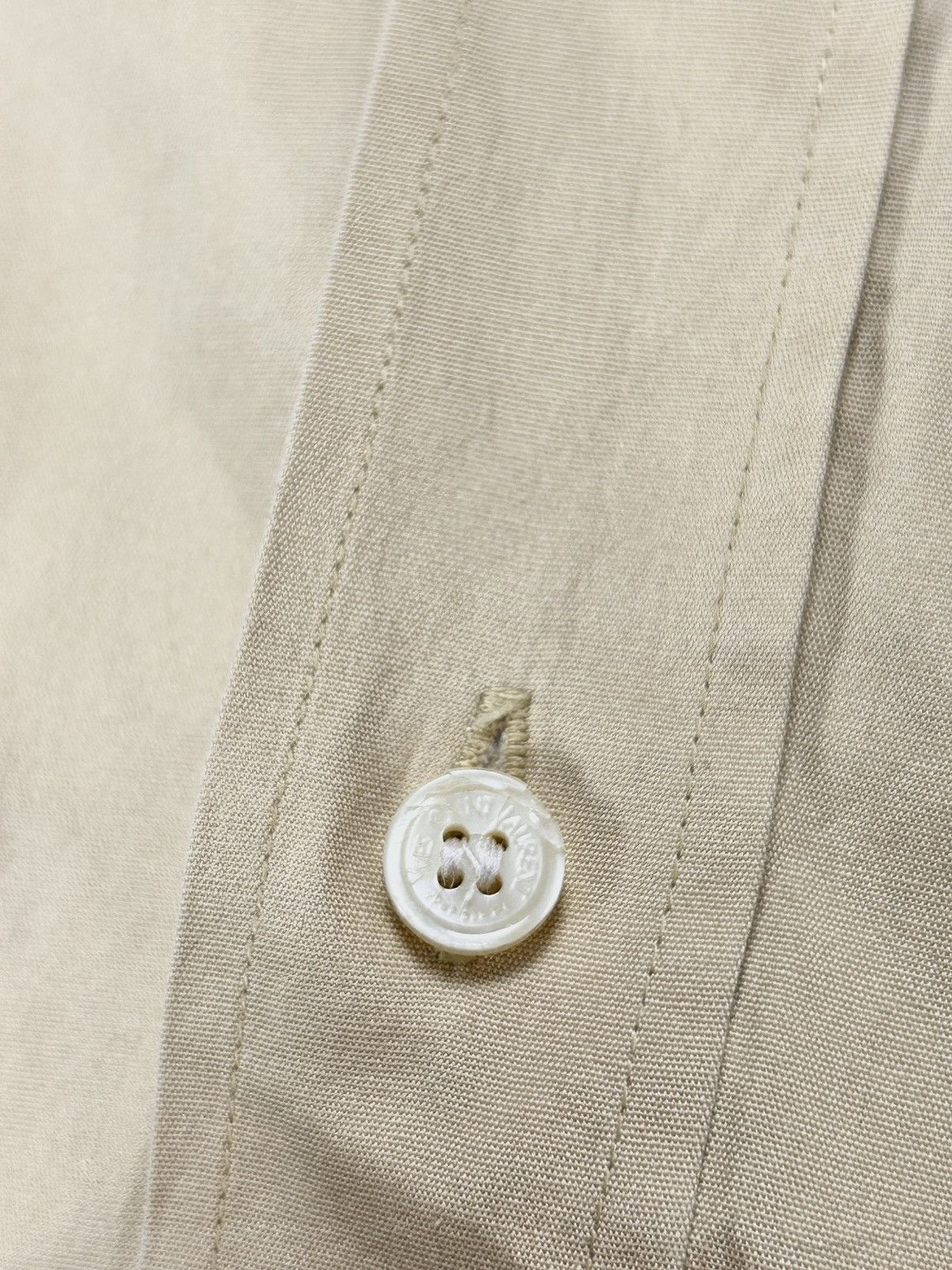 Yves Saint Laurent Yves Saint Laurent vintage beige shirt long sleeve Size US L / EU 52-54 / 3 - 4 Thumbnail
