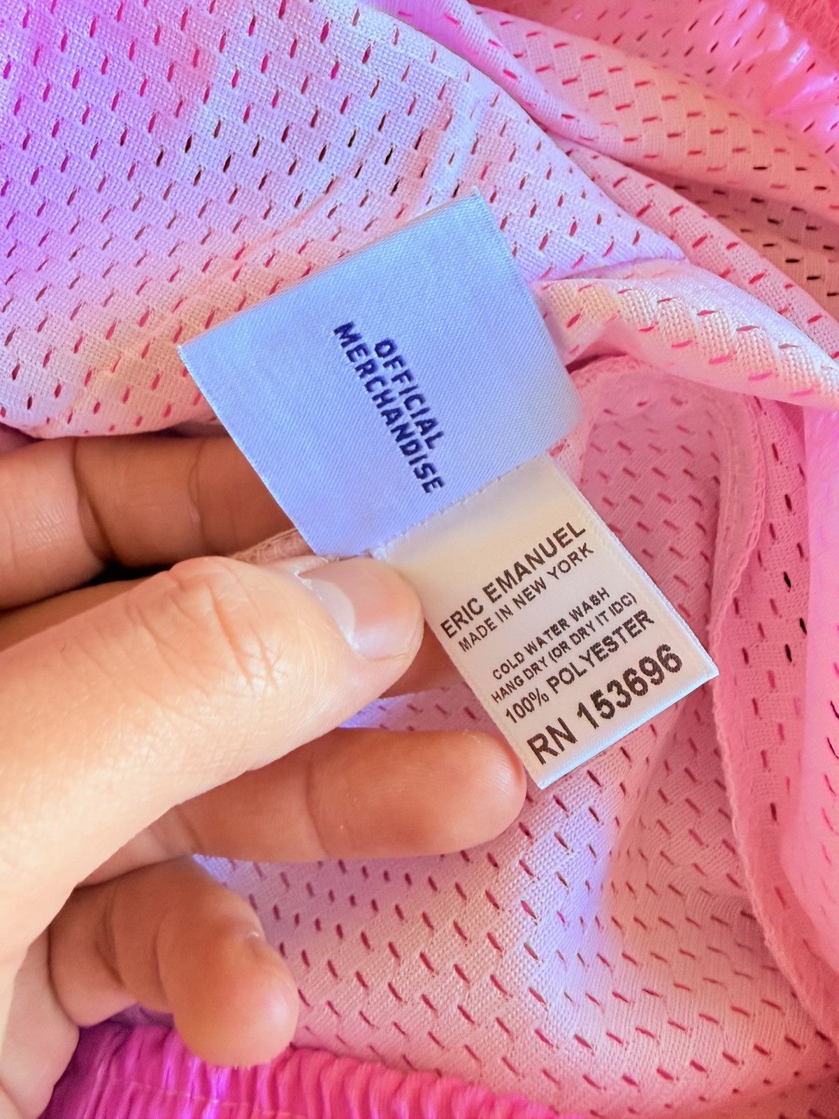 Eric Emanuel Eric Emanuel Basic Short Pink Clouds Size Large Rare🔥 Size US 33 - 5 Thumbnail