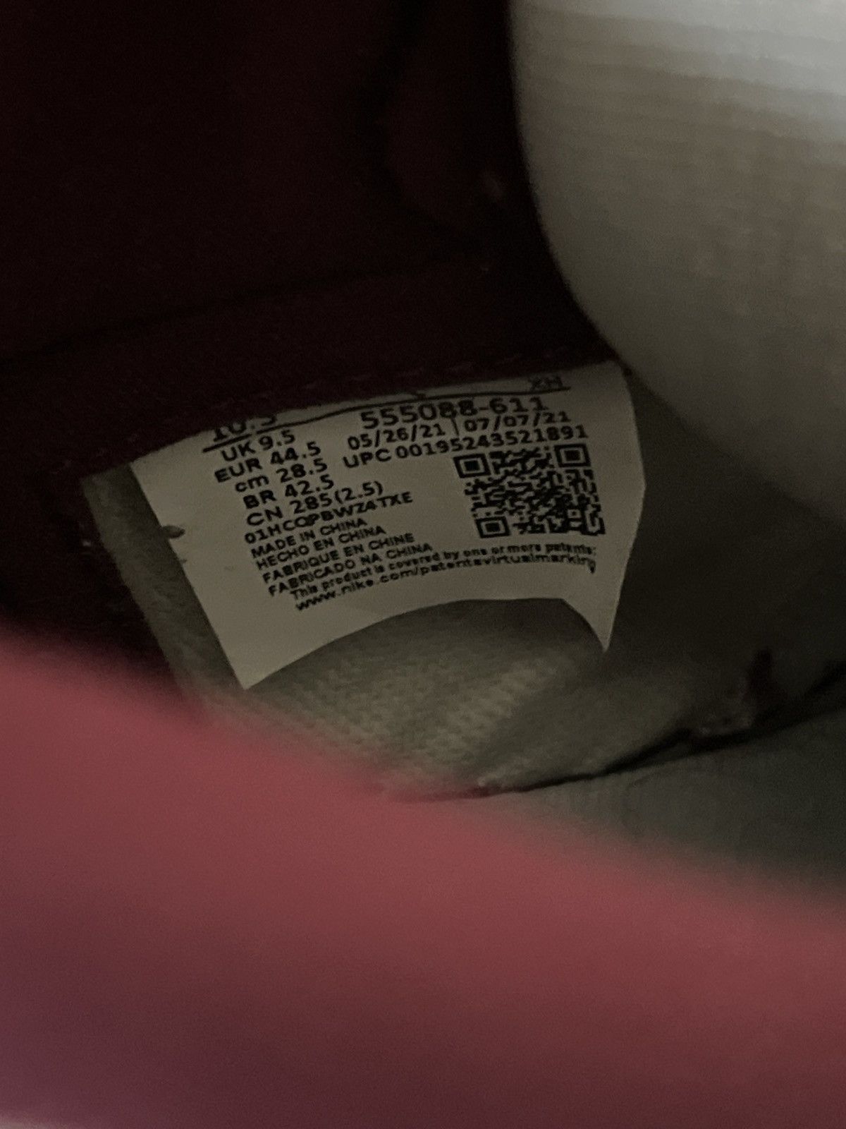 Jordan Brand × Nike Air Jordan 1 Bordeaux Size US 10.5 / EU 43-44 - 8 Thumbnail