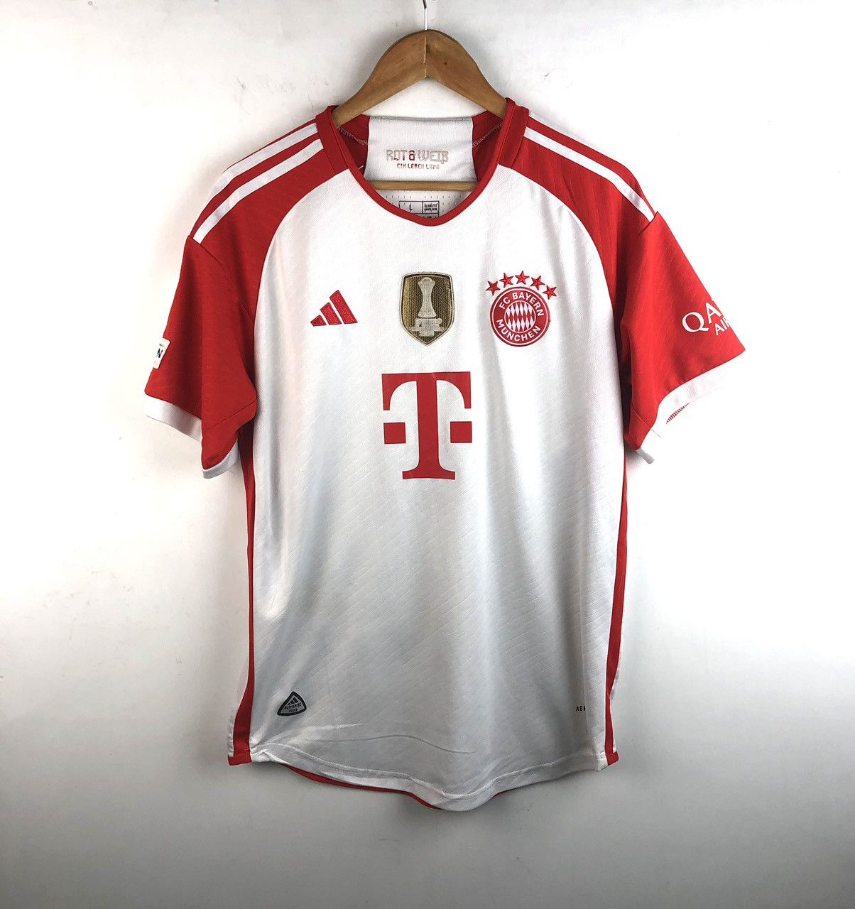 Adidas × Vintage Vintage adidas soccer jersey FC BAYER MUNCHEN large jersey Size US L / EU 52-54 / 3 - 1 Thumbnail