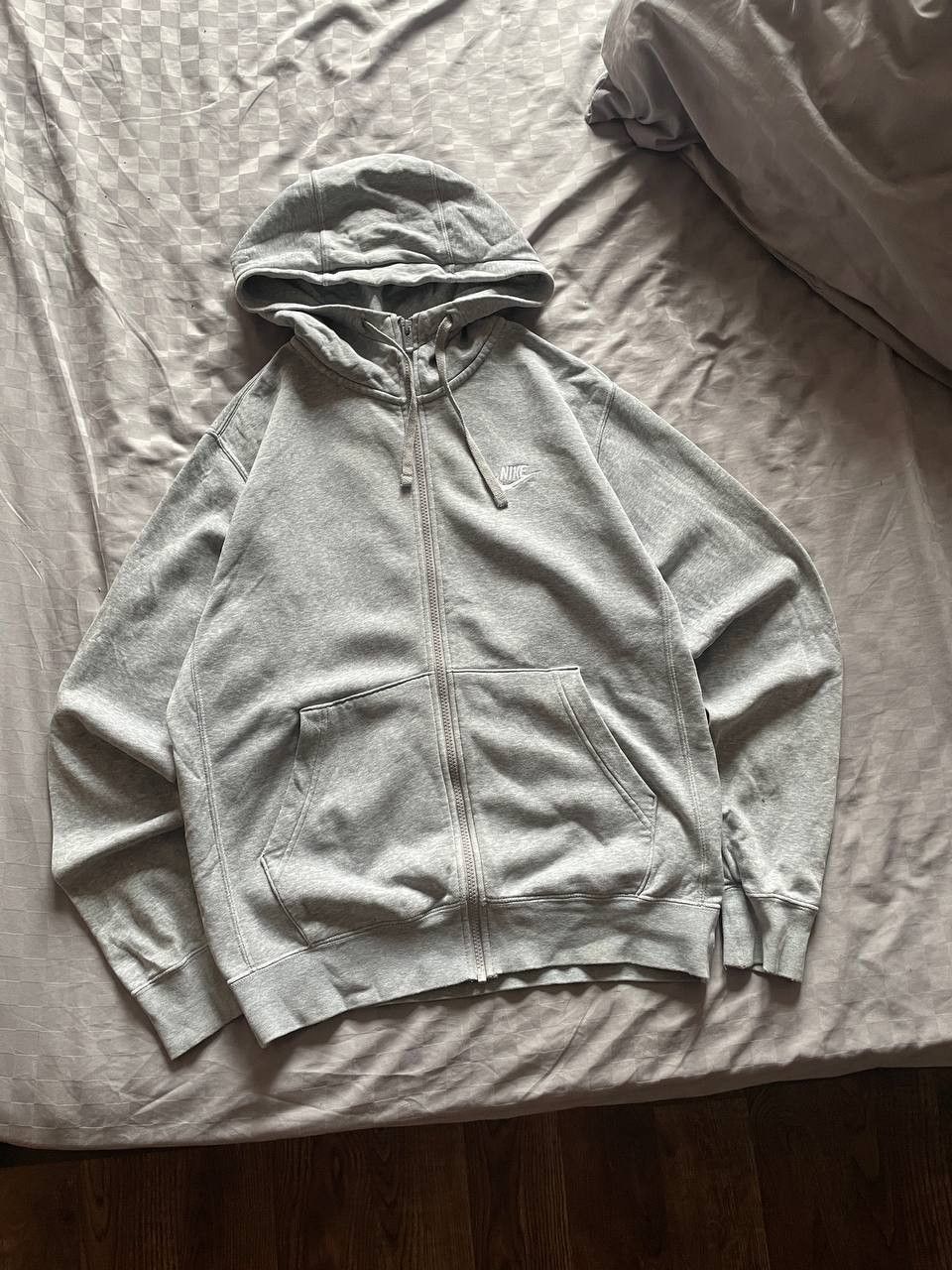 Nike Vintage Nike Zip Hoodie Mini Swoosh Cropped Japanese Hype Size US S / EU 44-46 / 1 - 1 Thumbnail