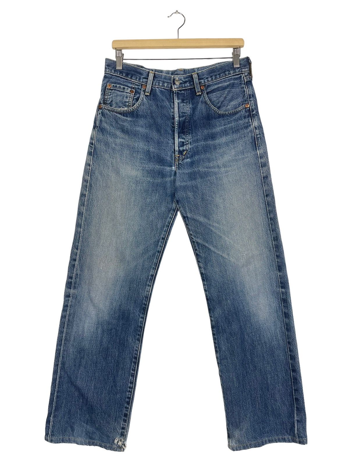 Vintage Levi's Engineered 28/29 Jeans 00004 Vintage Levi's