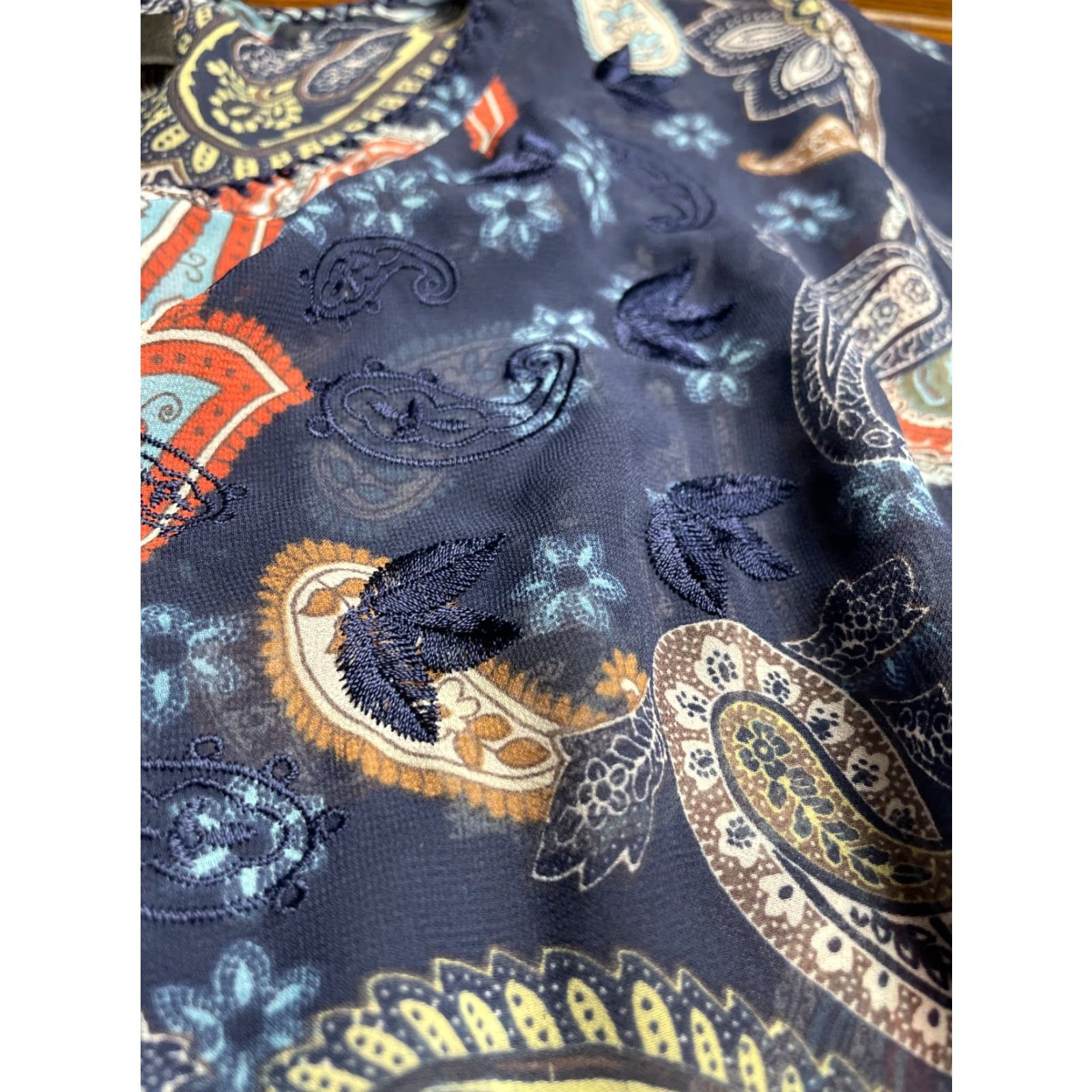 Vintage Style&Co. Blouse Blue Pasley Round Neck Short Sleeve Embroider Semi Sheer Size 4 Women, Casual, Regular, Basic Size S / US 4 / IT 40 - 5 Thumbnail