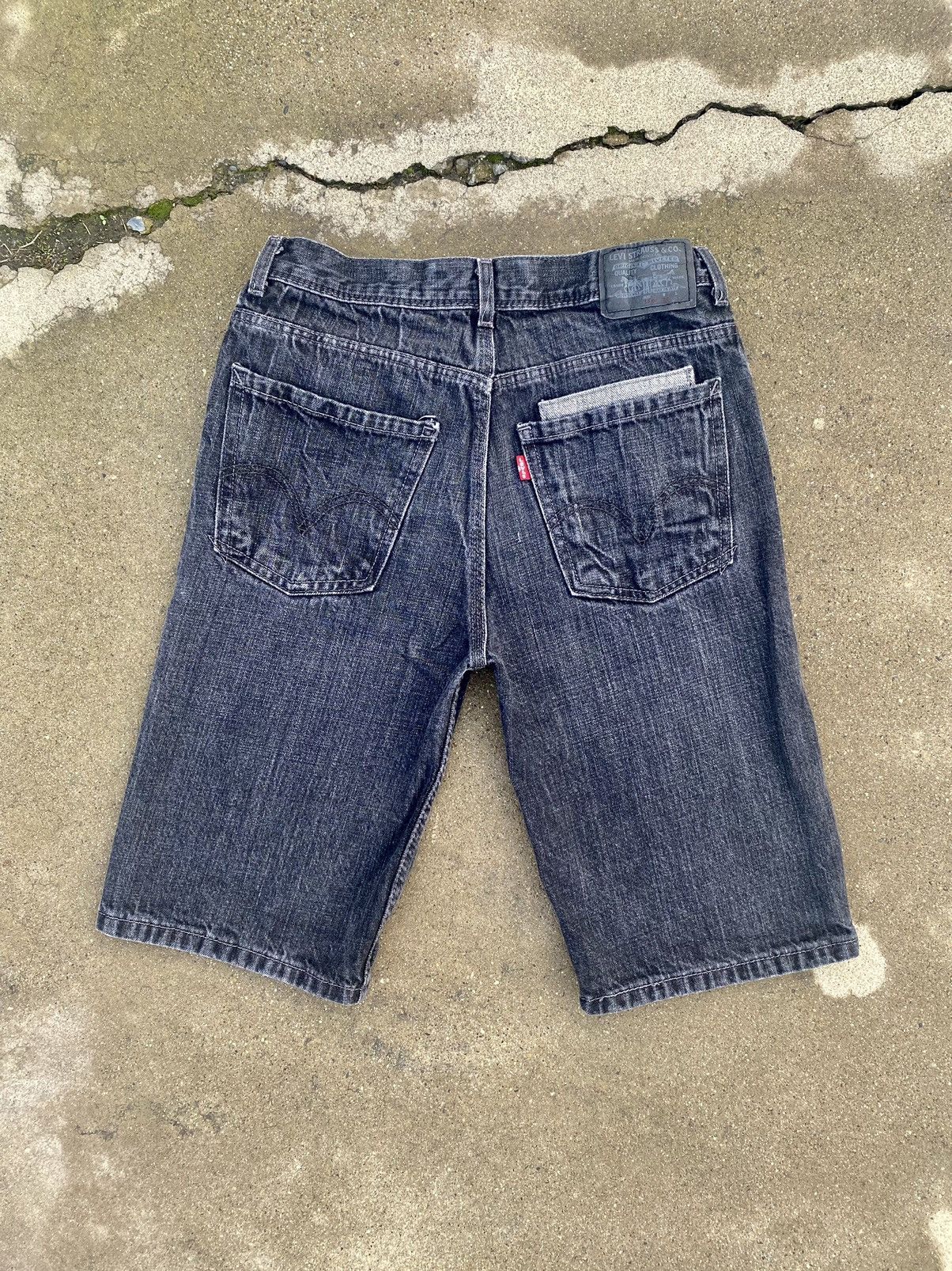 Levi's Vintage Levi’s shorts Size US 28 / EU 44 - 8 Thumbnail