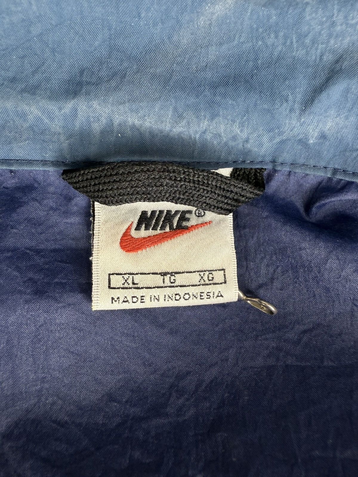 Nike Vintage Nike Jacket XL Blue Swoosh Full Zip 90s Windbreaker Size US XL / EU 56 / 4 - 3 Thumbnail