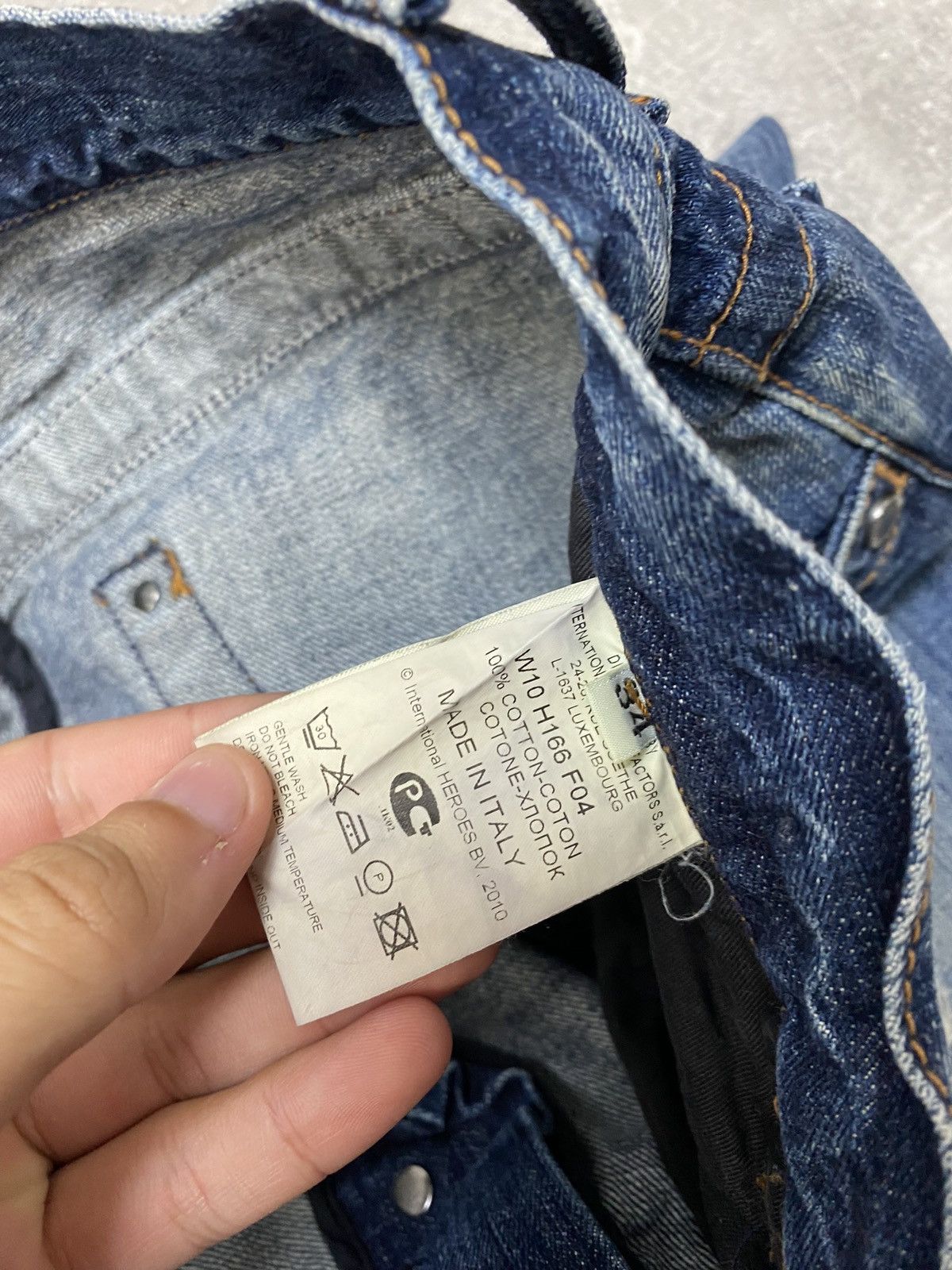 Designer × Dirk Bikkembergs Dirk Bikkembergs Sport Couture Cut Raw Denim Jeans Size US 34 / EU 50 - 22 Thumbnail