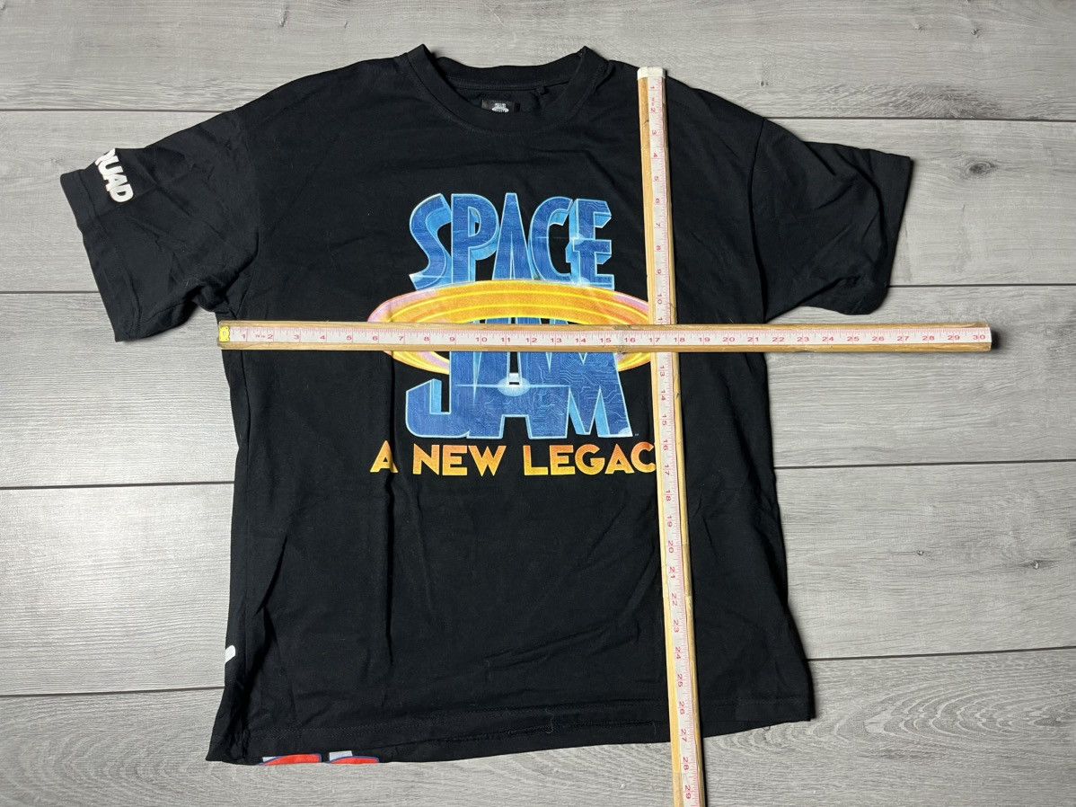 Warner Bros Space Jam A New Legacy Bucks Bunny T-shirt size L Size US L / EU 52-54 / 3 - 5 Thumbnail