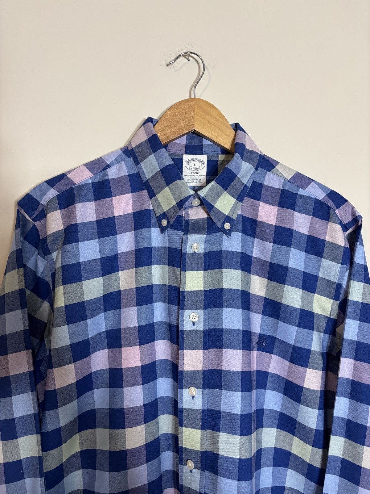 Brooks Brothers Brooks Brothers Regent Non Iron Button Down Shirt Large Size US L / EU 52-54 / 3 - 1 Thumbnail