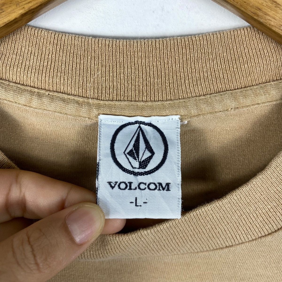 Volcom Vintage 90's VOLCOM Let The Kids Ride Free Skate Tee Size US L / EU 52-54 / 3 - 7 Thumbnail
