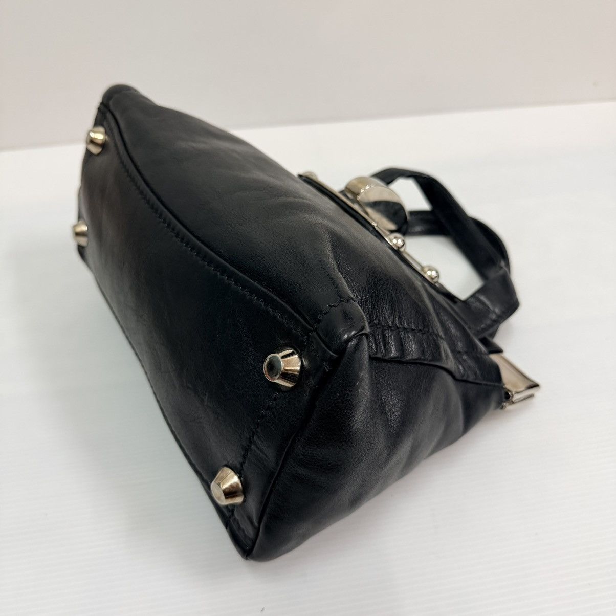 Miu Miu Miu Miu Black Leather Vitella Turnlock Satchel Bag Size ONE SIZE - 7 Thumbnail