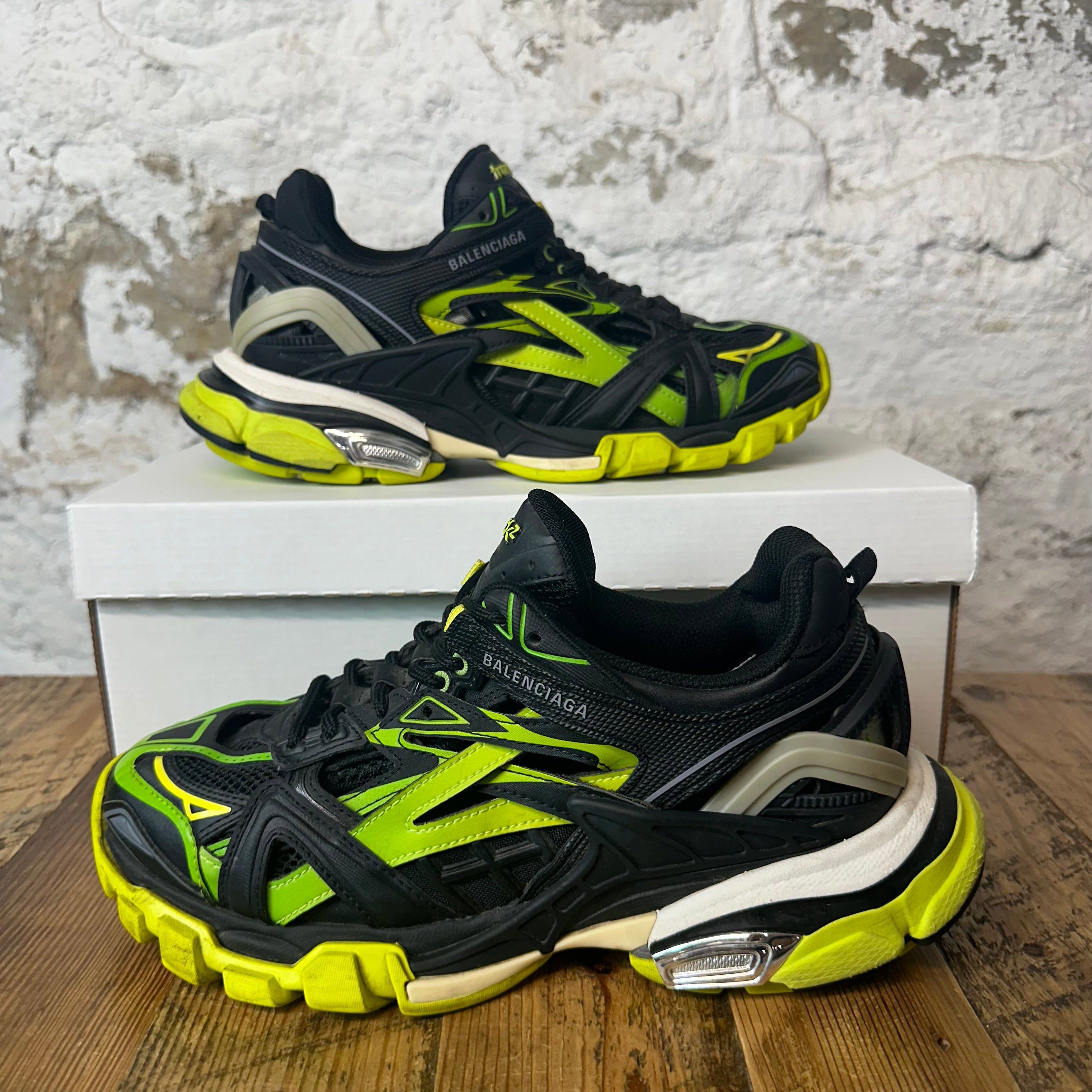 Balenciaga Balenciaga Track 2 Black Neon Green Sz 6 (39) Size US 6 / EU 39 - 1 Thumbnail
