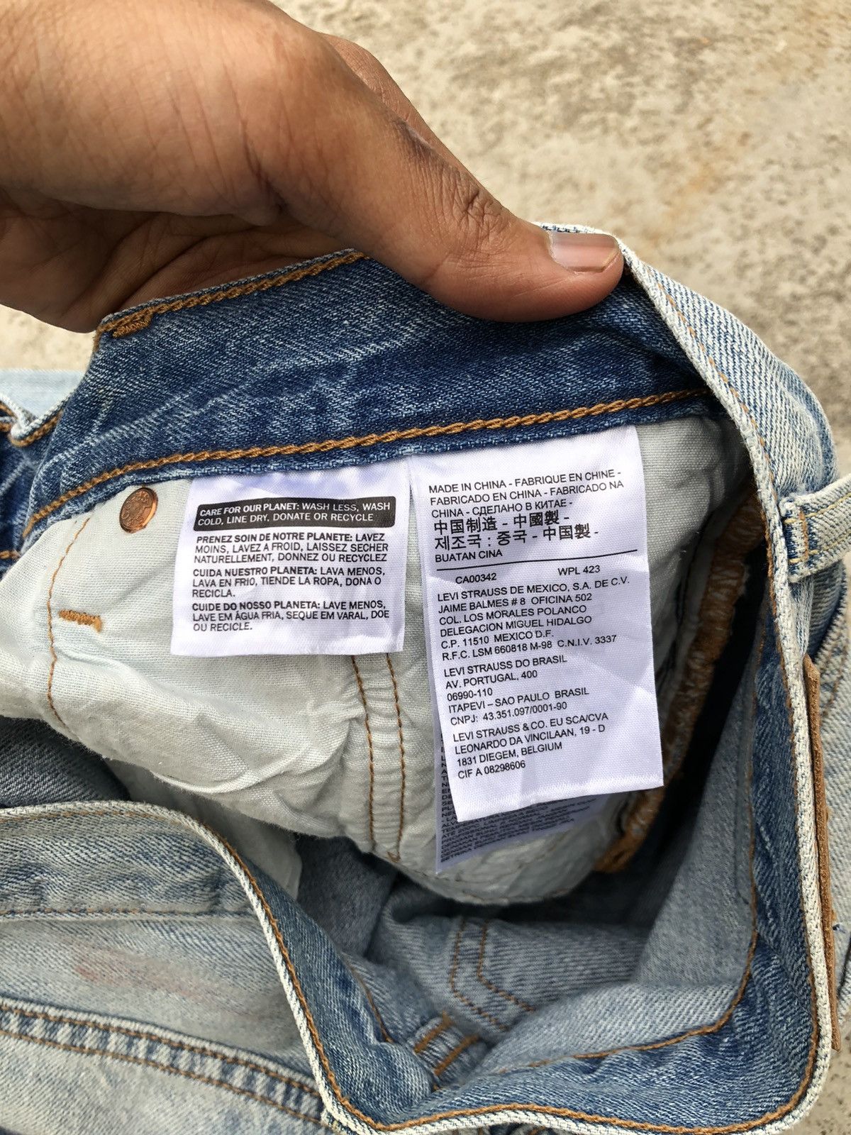 Levi's SELVEDGE LEVIS 501 DISTRESSED JEANS Size 30" / US 8 / IT 44 - 7 Thumbnail