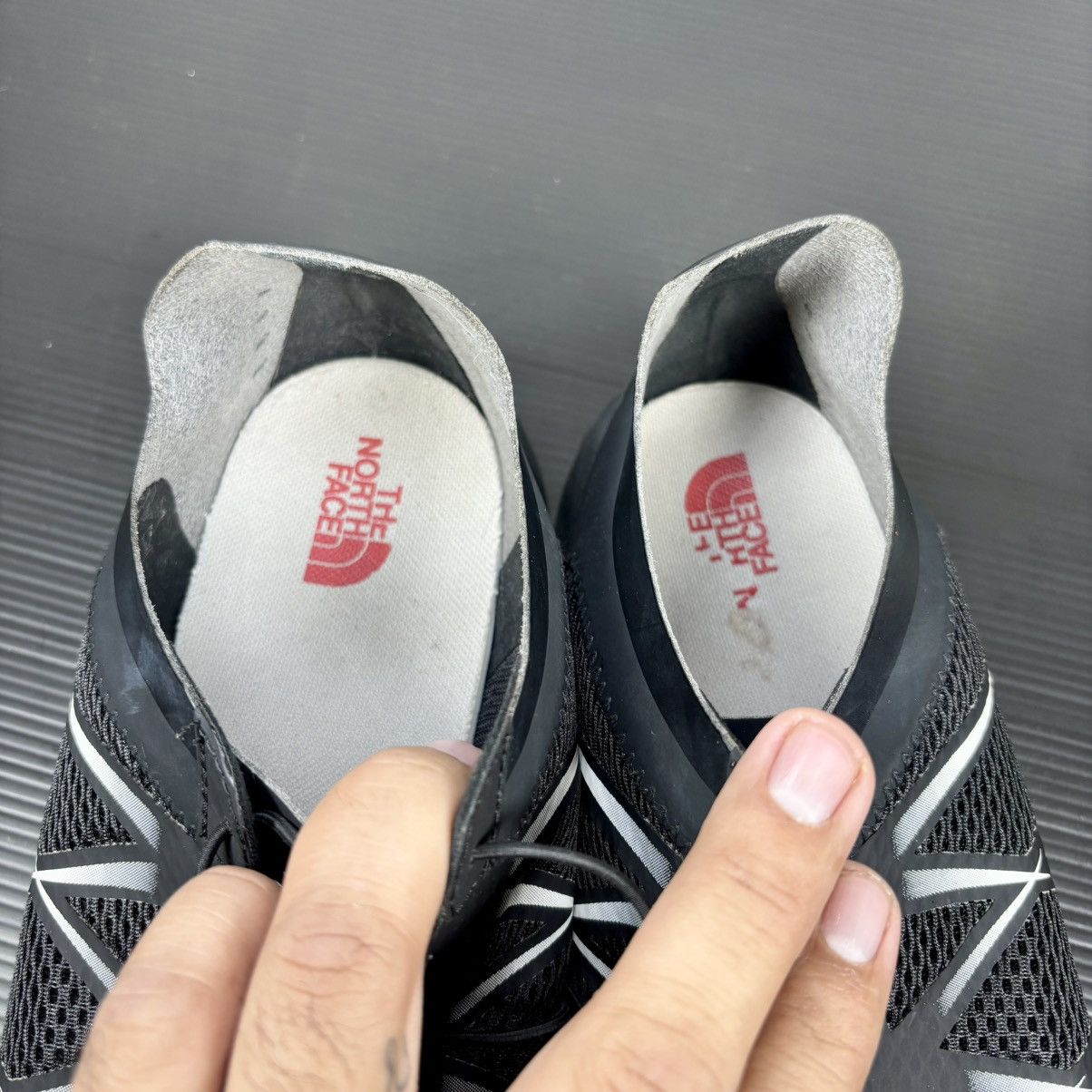 The North Face The North Face Men's sz 12 Litewave Flow Lace Running Shoes Size US 12 / EU 45 - 13 Thumbnail