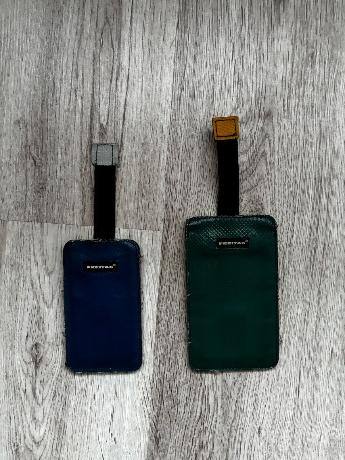 Freitag Lot of two vintage wallets cardholder phone case FREITAG Size ONE SIZE - 1 Thumbnail