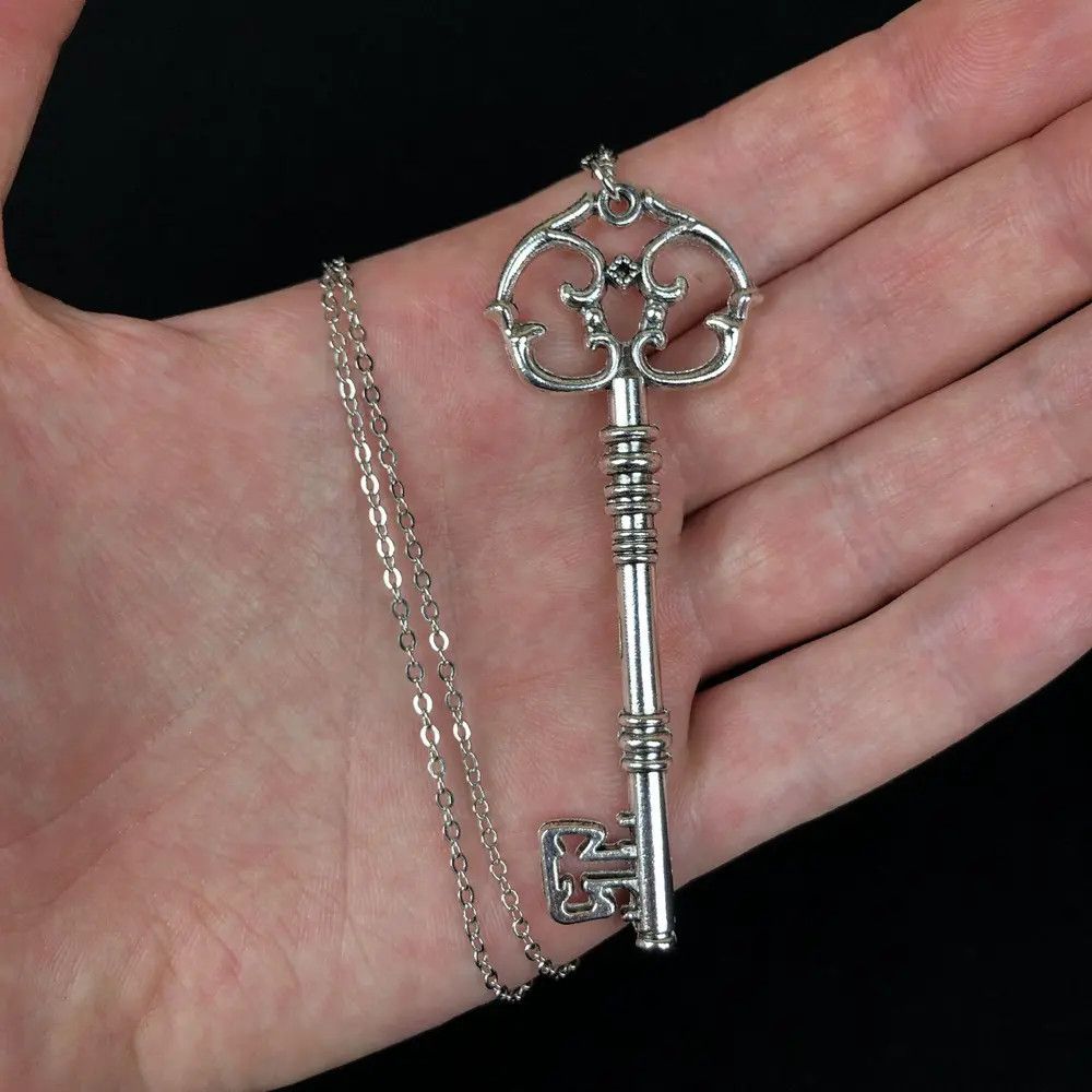Jewelry Gothic Key Pendant Necklace AND Punk Necklace Gothic Chain Size ONE SIZE - 7 Thumbnail