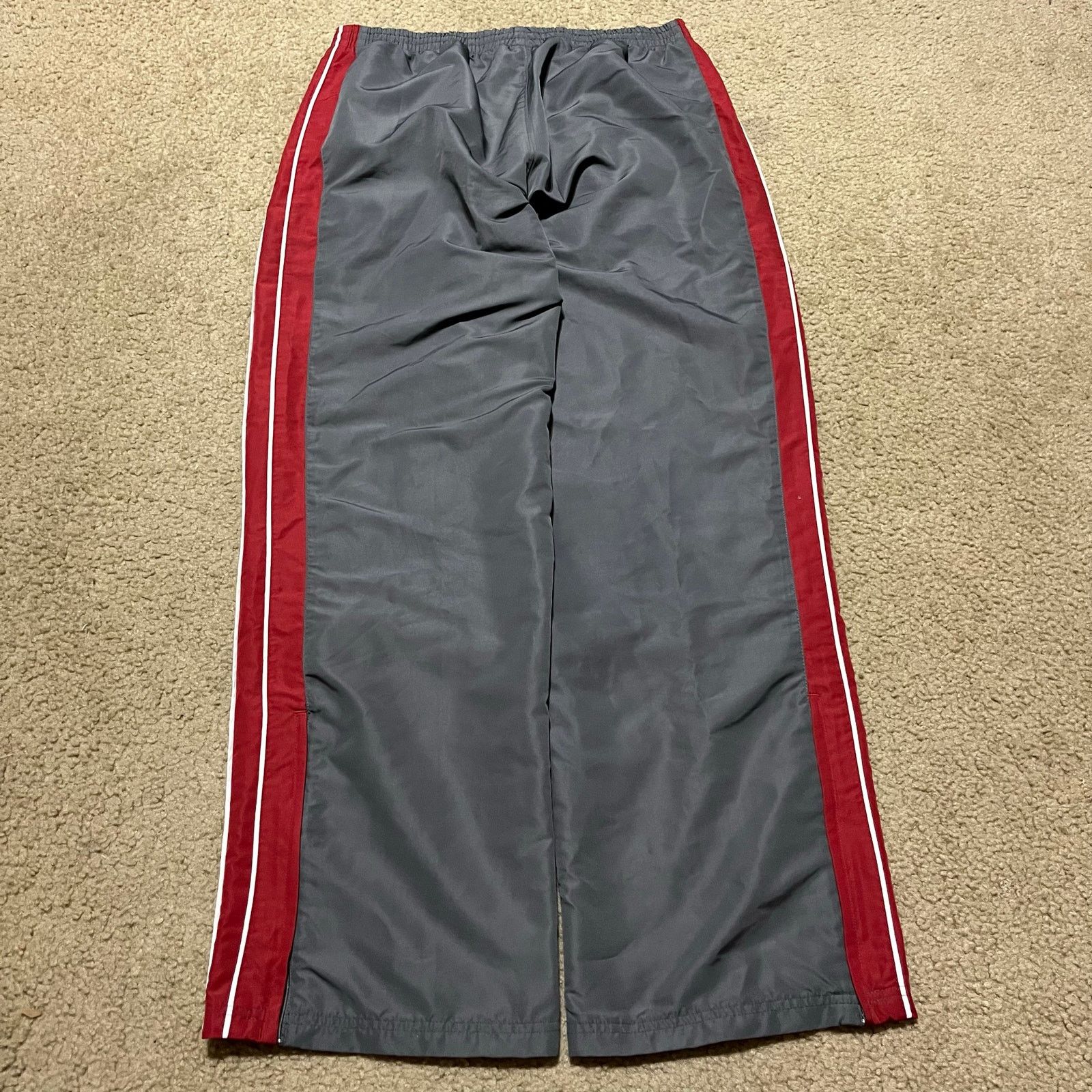 Reebok Vintage Reebok Baggy Skater Lined Red Striped Grey Trackpant Size US 32 / EU 48 - 2 Thumbnail