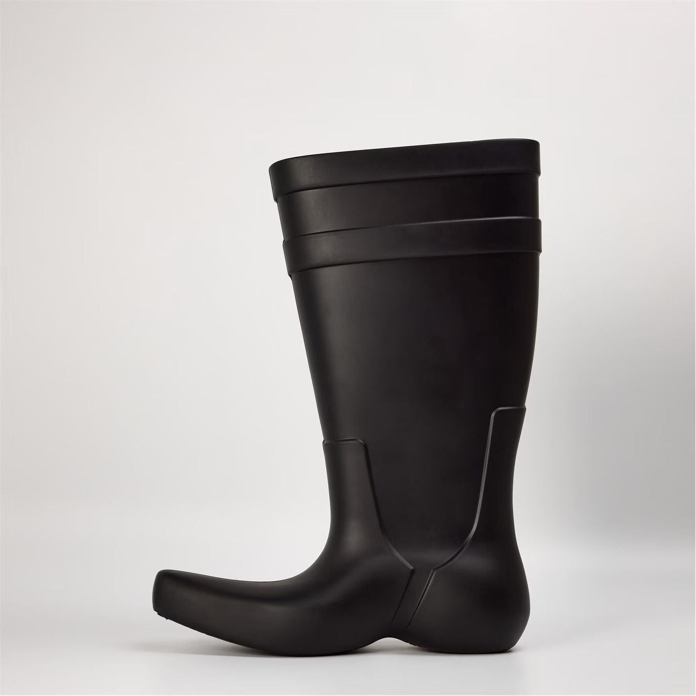 Balenciaga o1g2r1mq0226 Structured Ankle Heeled Boots In Black Size US 8 / EU 41 - 4 Thumbnail