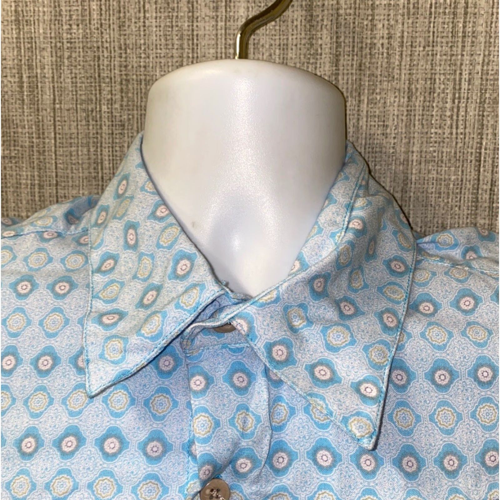 Nat Nast Nat Nast Mens Light Blue Rayon Short Sleeve Button-Up Shirt M Regular Size M Geometric Pattern Casual Collar Button-Up Shirt Mens Size US M / EU 48-50 / 2 - 3 Thumbnail