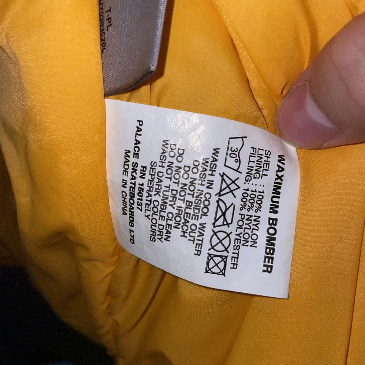 Palace Palace Waximum Bomber Size US M / EU 48-50 / 2 - 4 Thumbnail