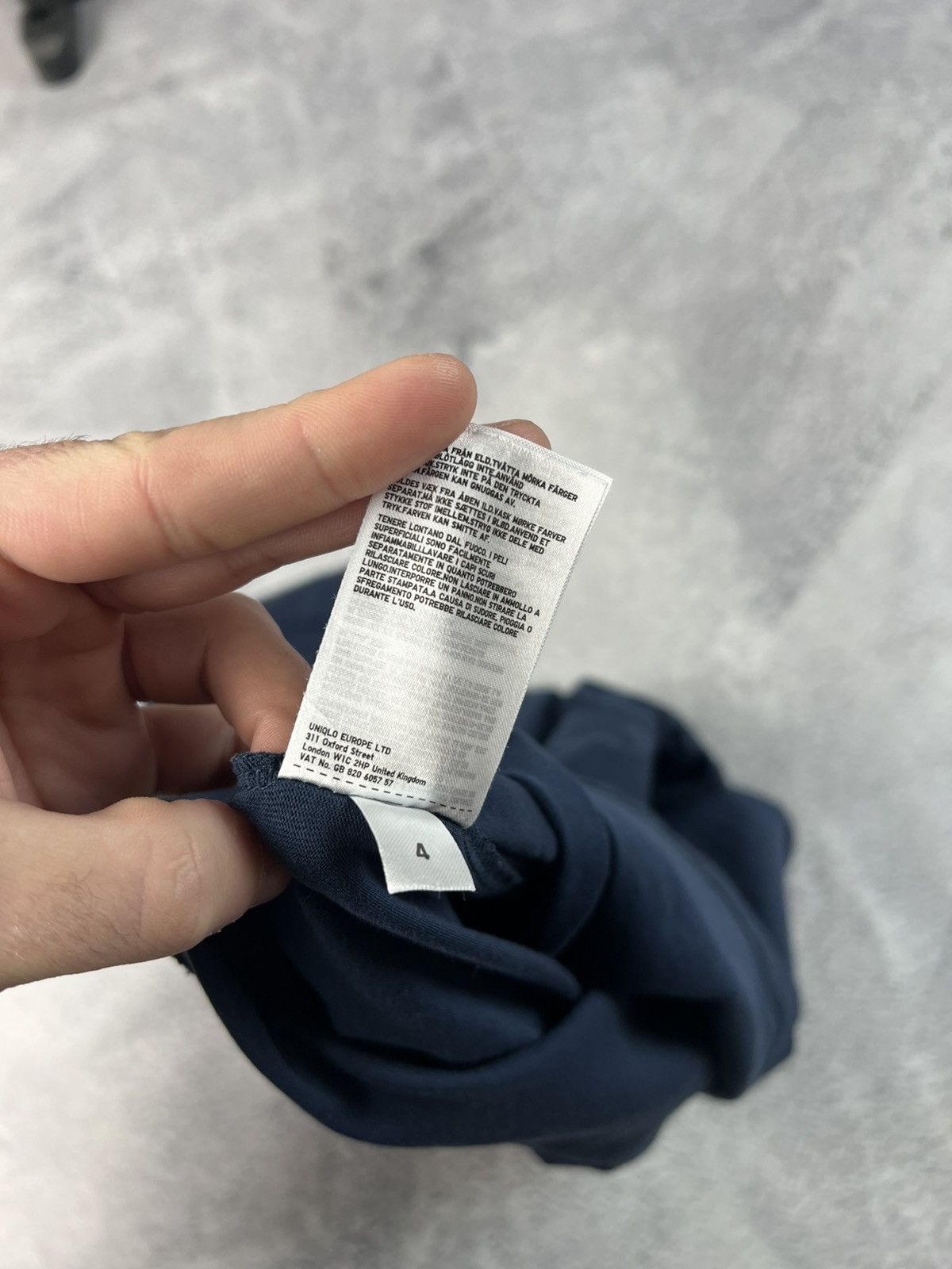 Uniqlo Uniqlo x yuji itadori T-shirt Size US M / EU 48-50 / 2 - 7 Thumbnail