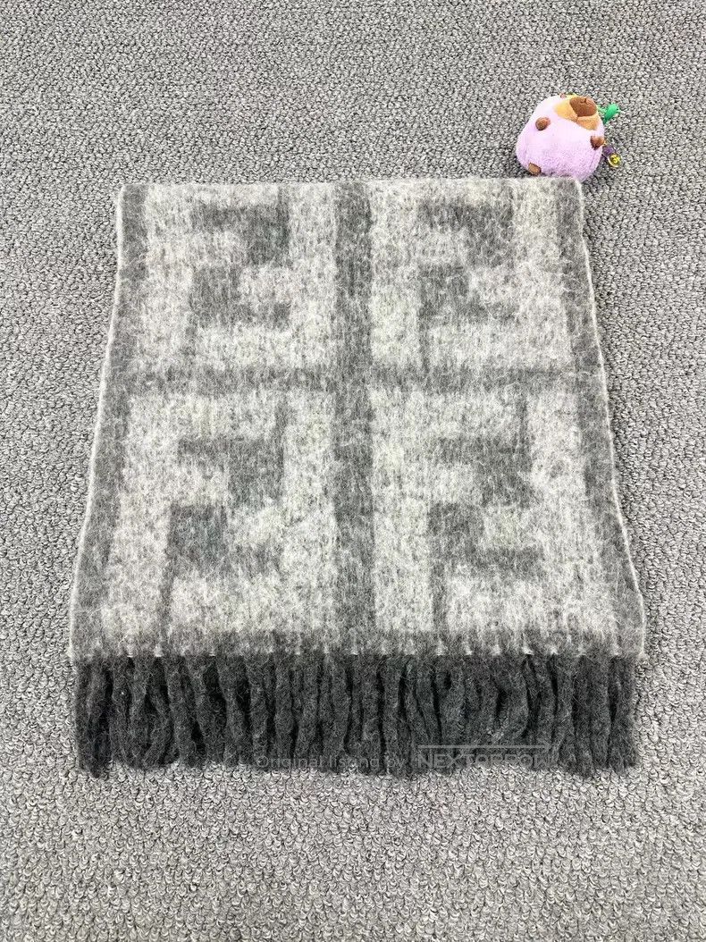 Fendi Fendi Gray Monogrammed Alpaca Wool Fringe Scarf Size ONE SIZE - 3 Thumbnail