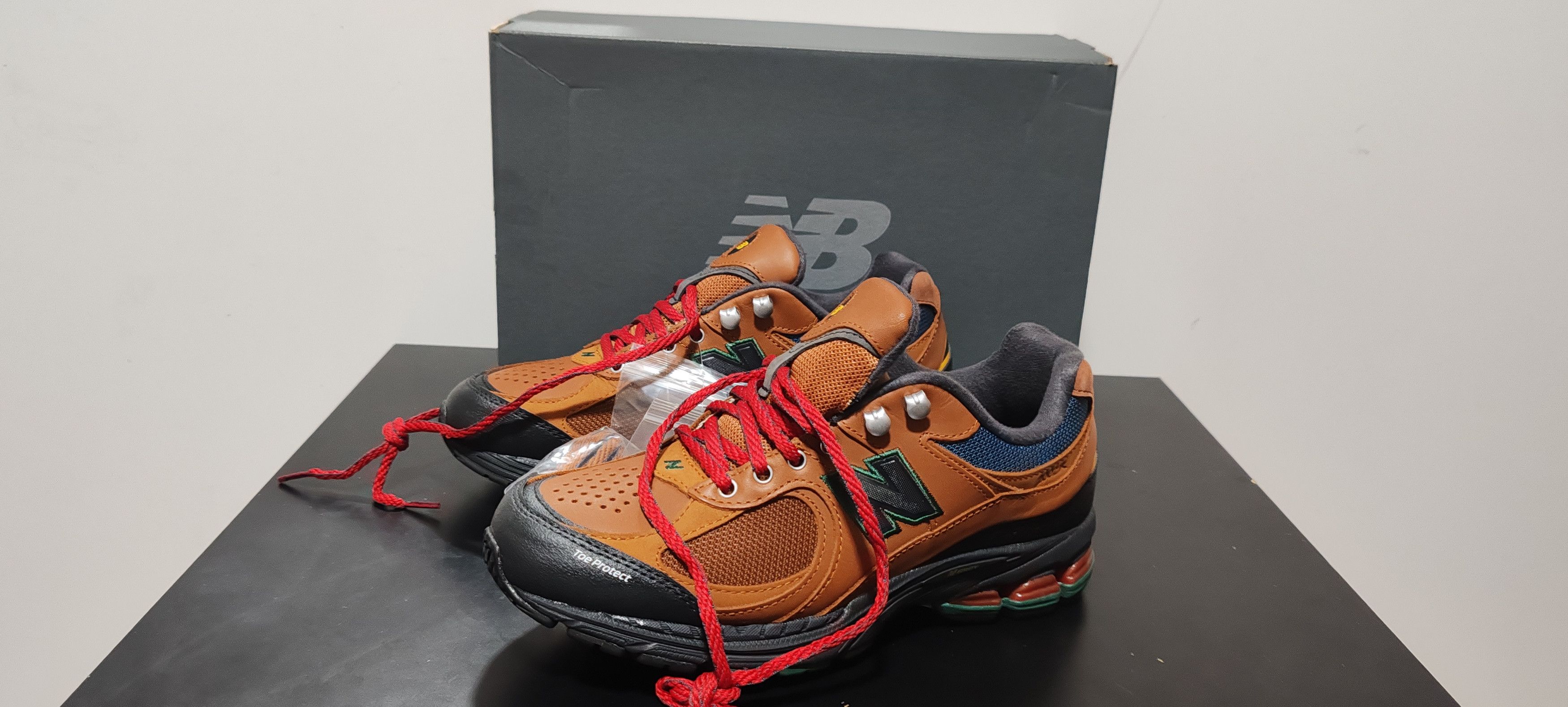 New Balance New Balance 2002 R Pack Baskets En Cuir Marron Tg: 41.5 Size US 8.5 / EU 41-42 - 5 Thumbnail