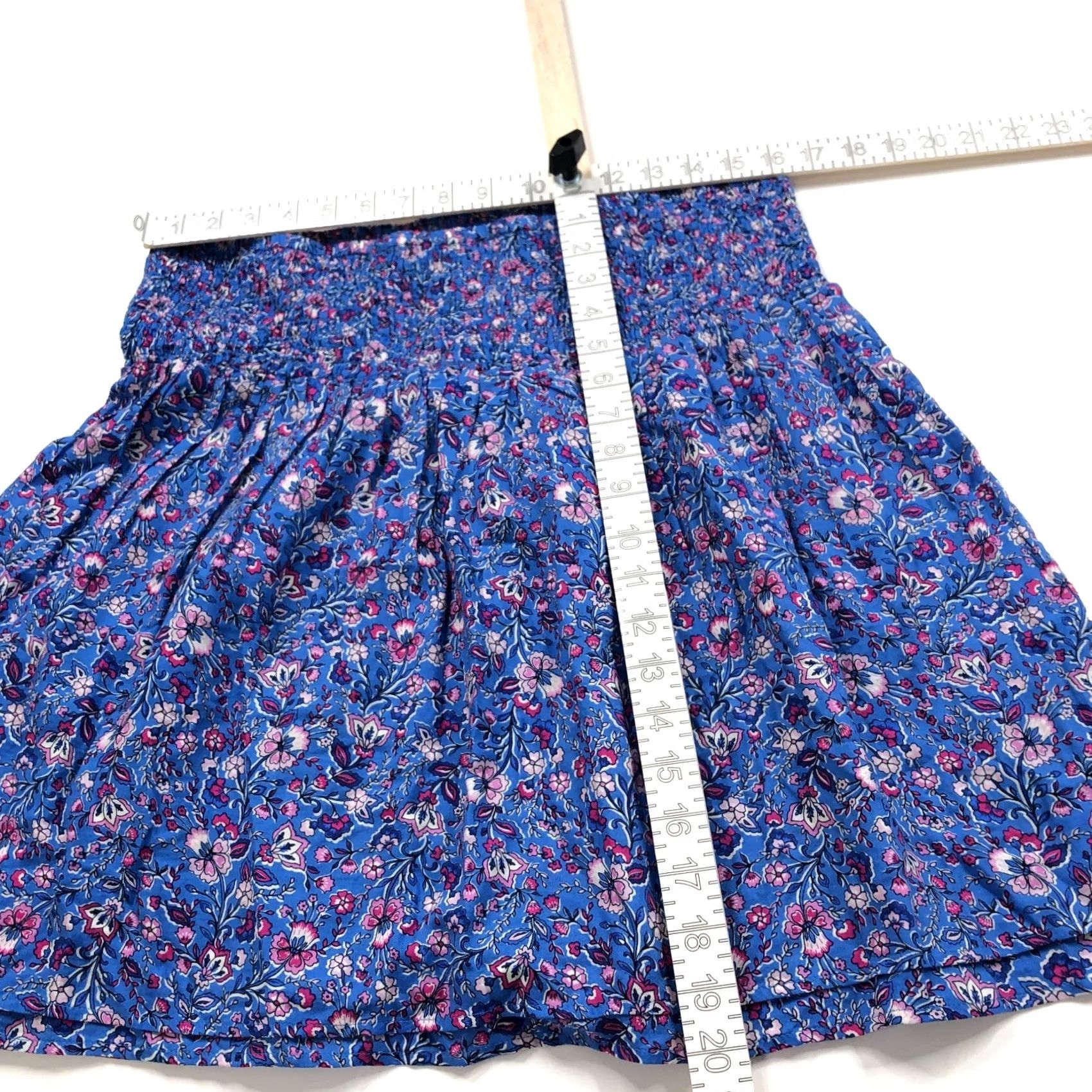J. Jill J.Jill Skirt (PL) Pull On Elastic Mini Floral All Over Print Blue - Cotton, 100% - Short, Women's, Petite, Casual/Travel, Machine Washable Size 36" / US 14 / IT 50 - 4 Thumbnail