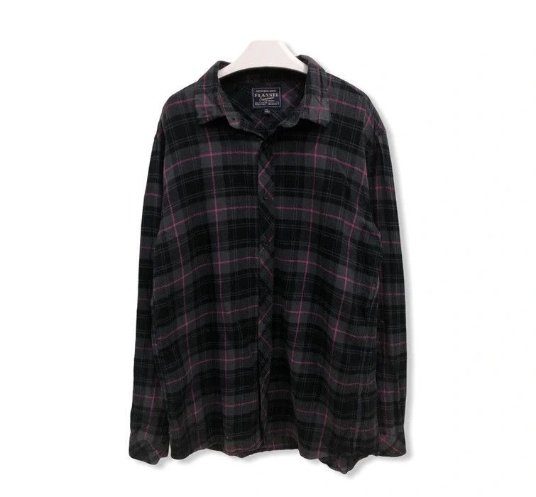 Flannel Japanese Brand Uniqlo Plaid Tartan Flannel Shirt 👕 Size US XL / EU 56 / 4 - 1 Thumbnail