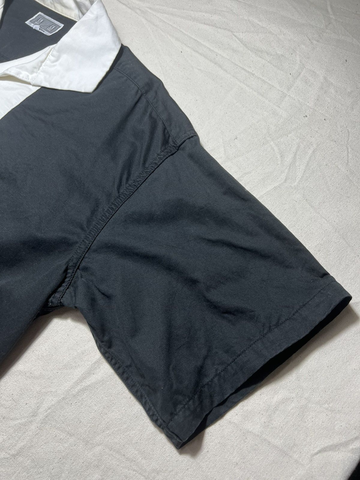Cav Empt Cav Empt Black and White Size US M / EU 48-50 / 2 - 4 Thumbnail