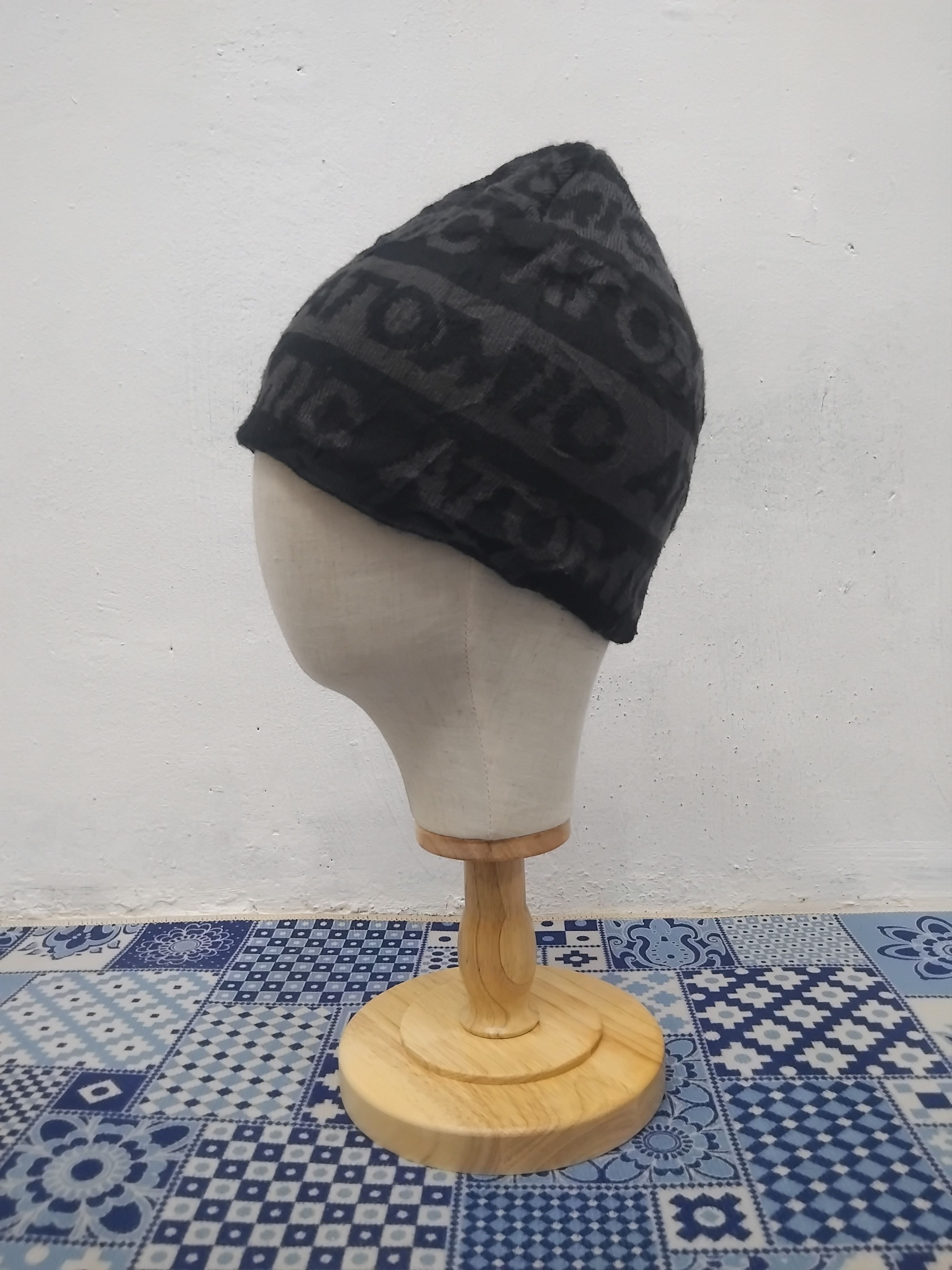 Japanese Brand 💥Atomic Austria black colour Beanie Size ONE SIZE - 9 Thumbnail