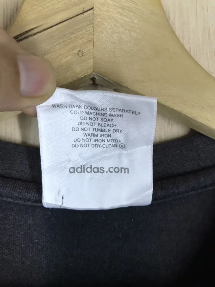 Adidas Vintage Y2K Adidas All Black Tshirts Size US S / EU 44-46 / 1 - 7 Thumbnail