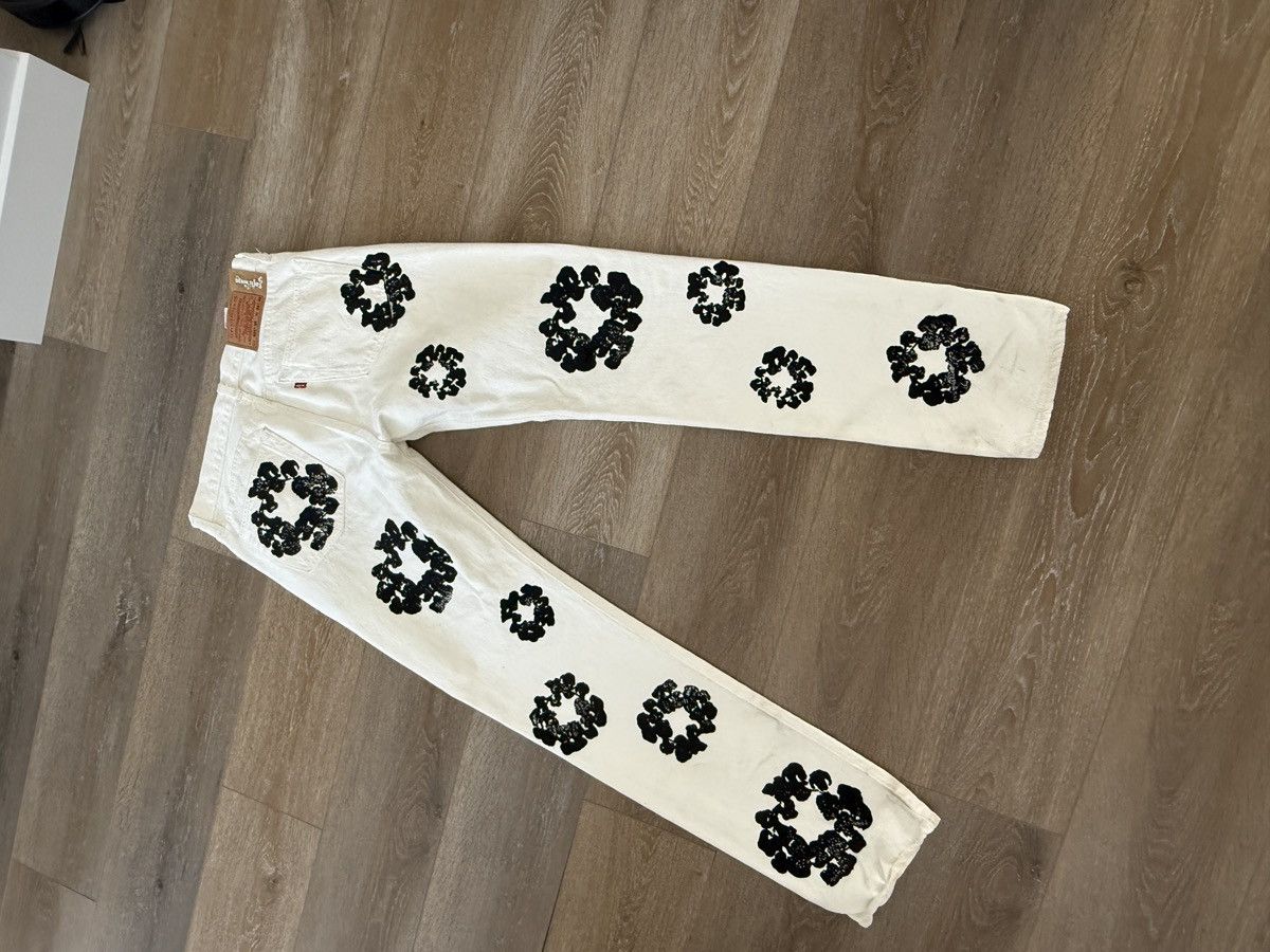 DENIM TEARS RARE DENIM TEARS WHITE DENIM JEANS Size US 32 / EU 48 - 2 Thumbnail
