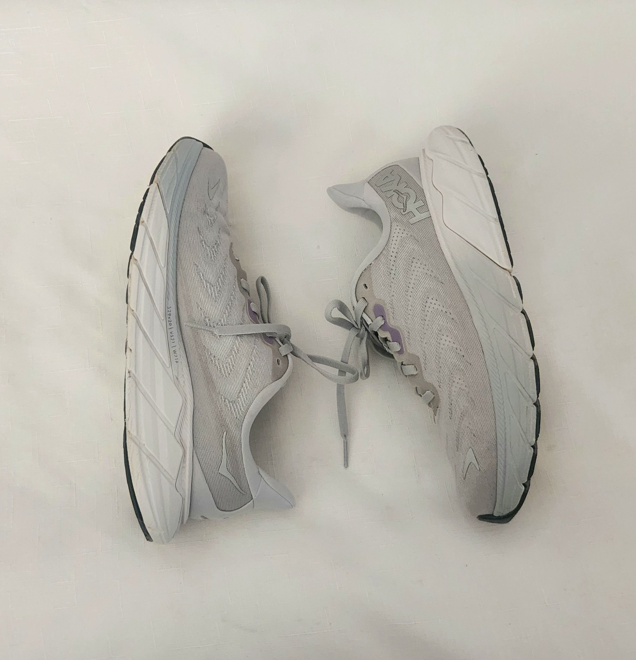 Saucony Hoka One One Arahi 6 Running Shoes Women's Size 7 B Size US 7 / IT 37 - 5 Thumbnail