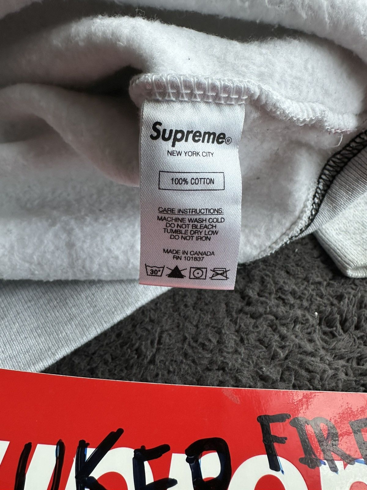 Supreme Supreme Split Two Tone Crewneck Sweatshirt size L Size US L / EU 52-54 / 3 - 6 Thumbnail