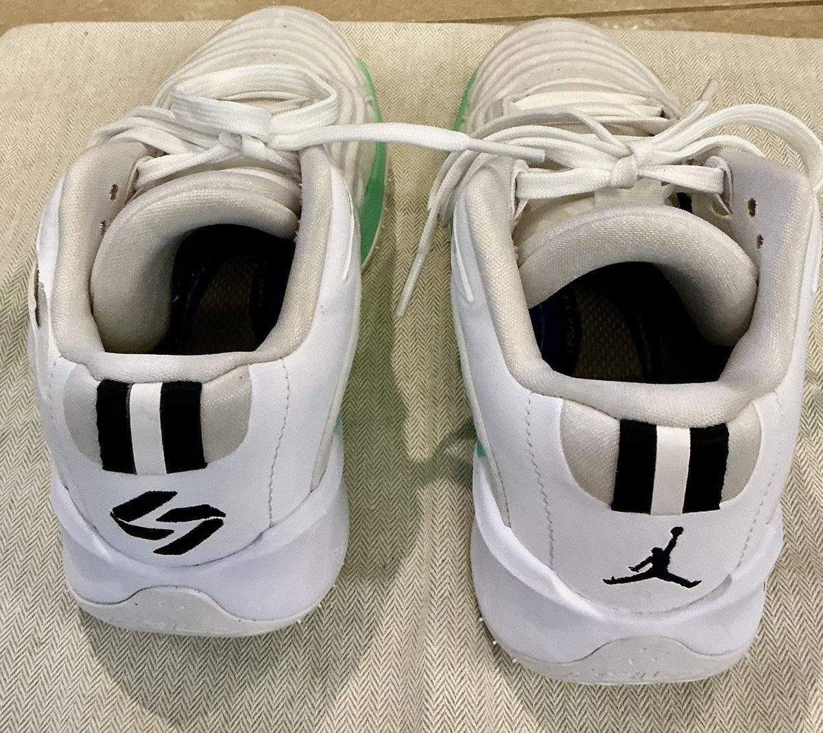 Other Jordan Luka 3 “Photo Finish” Size US 5.5 / EU 38 - 5 Thumbnail