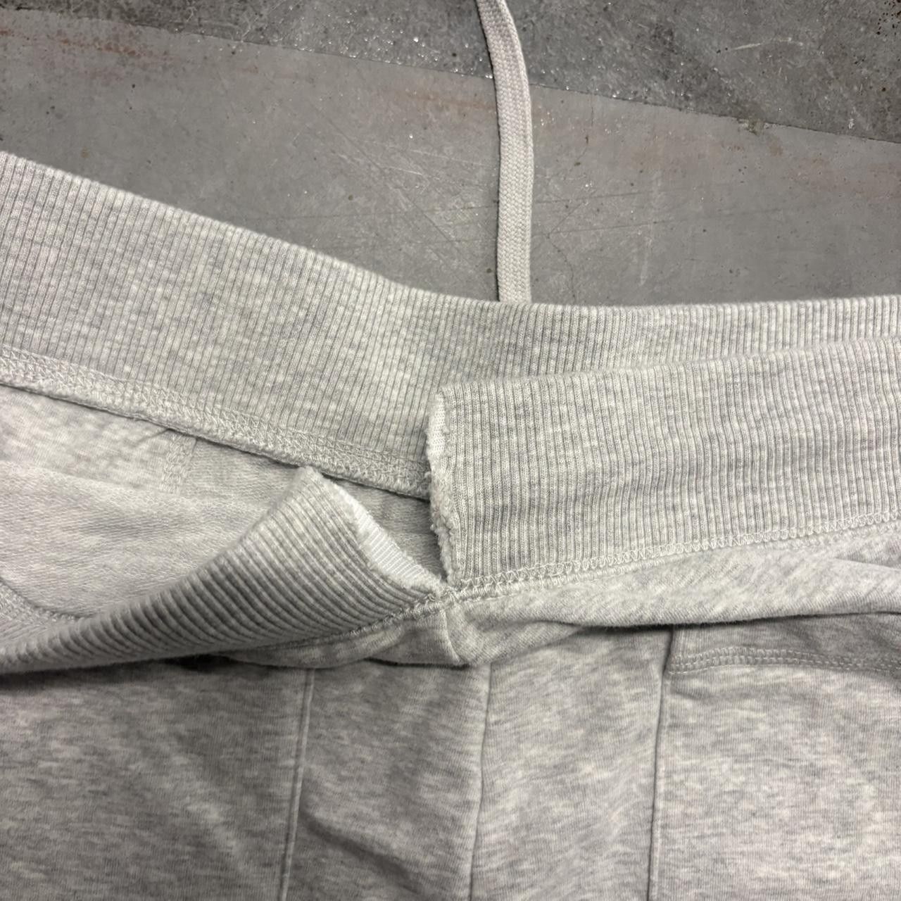 Japanese Brand × Vintage Crazy Vintage Y2K/2000s Super Baggy Wideleg Loungewear Essential Grey Sweatpants! Size US 38 / EU 54 - 7 Thumbnail