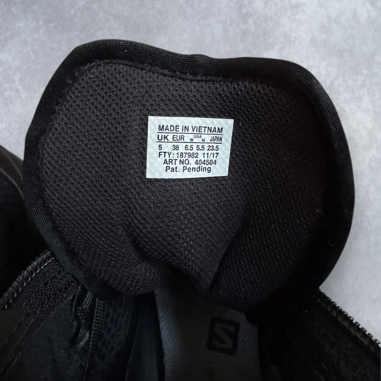 11 By Boris Bidjan Saberi × Salomon 11 By Boris Bidjan Saberi Bamba 2 High GTX x Salomon Size US 5.5 / EU 38 - 7 Thumbnail