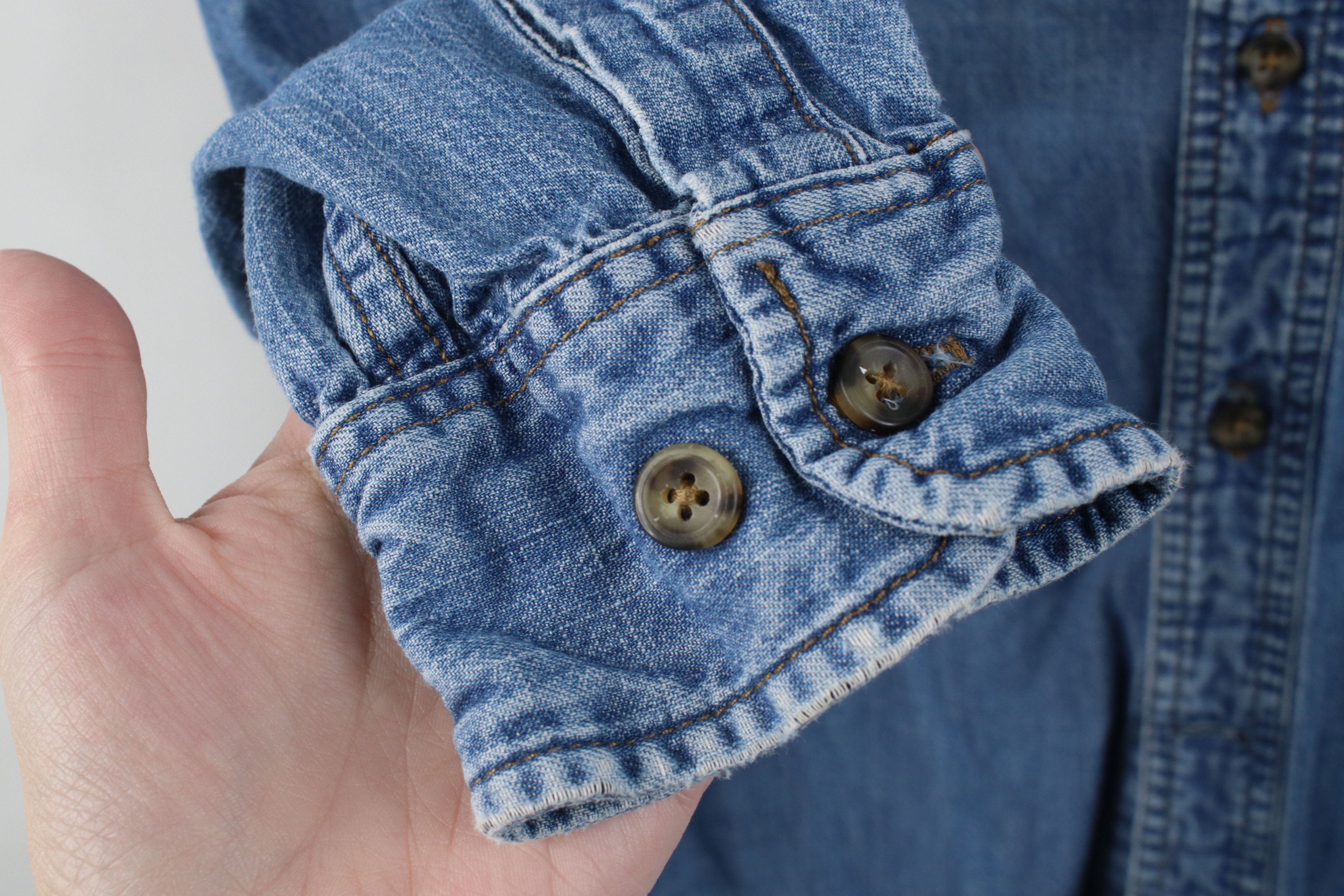 Vintage Vintage 90s Streetwear Collared Denim Jean Button Shirt Size US S / EU 44-46 / 1 - 8 Thumbnail