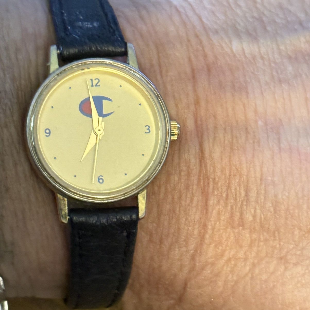 Champion Vintage Champion leather band watch Size ONE SIZE - 3 Thumbnail