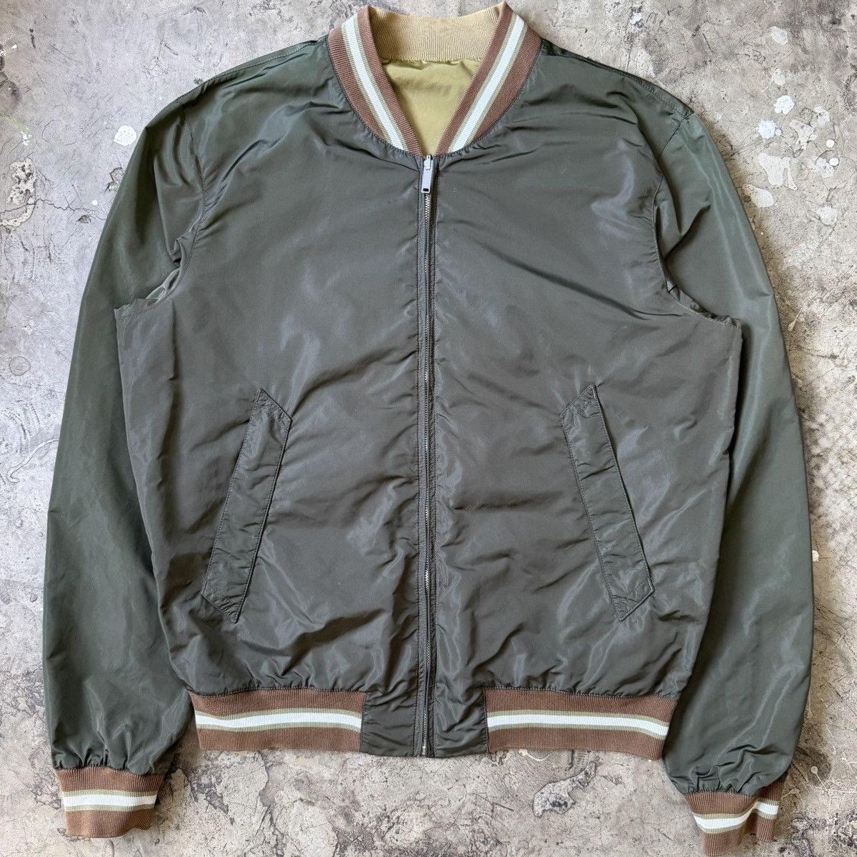 Gucci Gucci - Tom Ford - Reversible Nylon Military Bomber Jacket Size US L / EU 52-54 / 3 - 3 Thumbnail